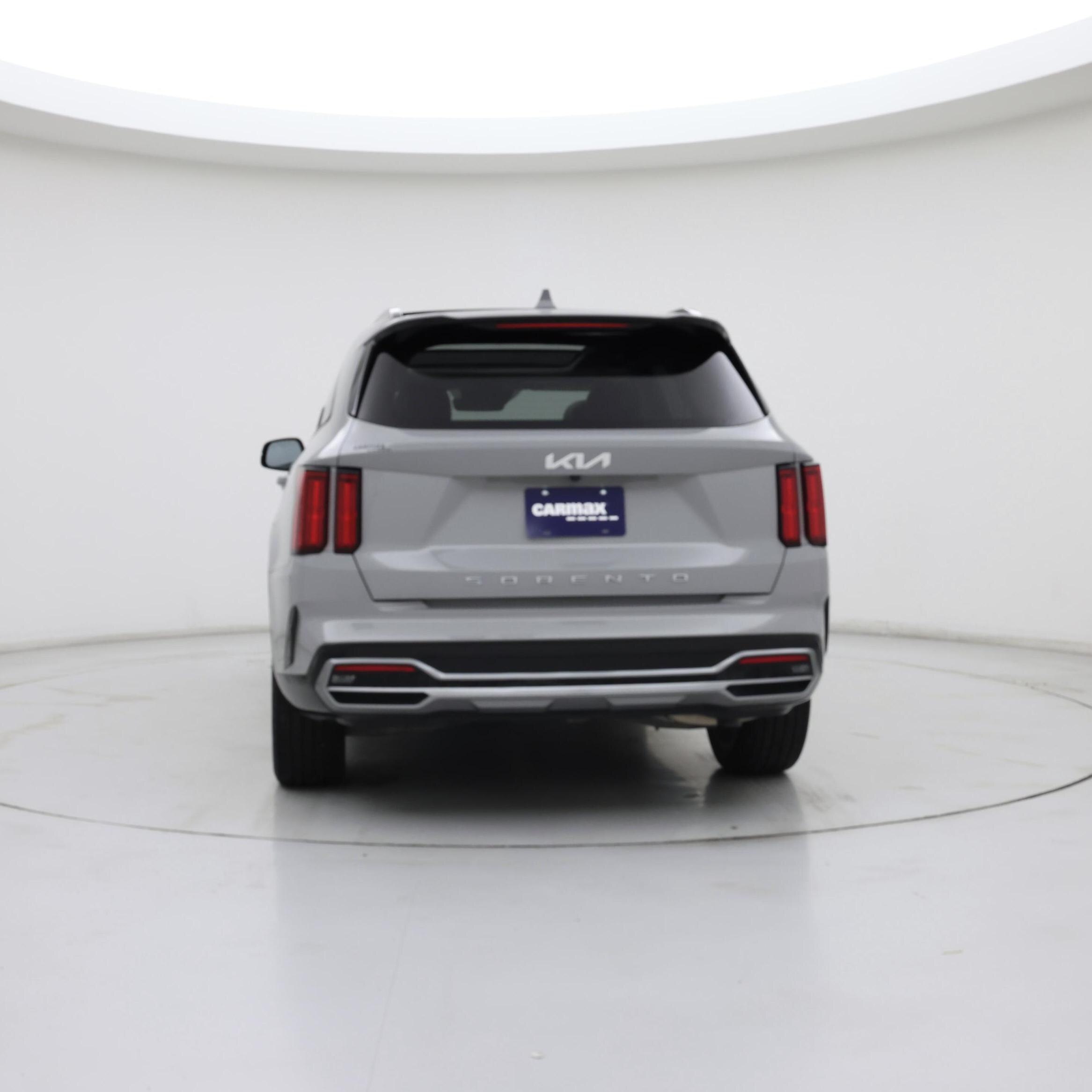 Thumbnail: 2022 Kia Sorento - 6