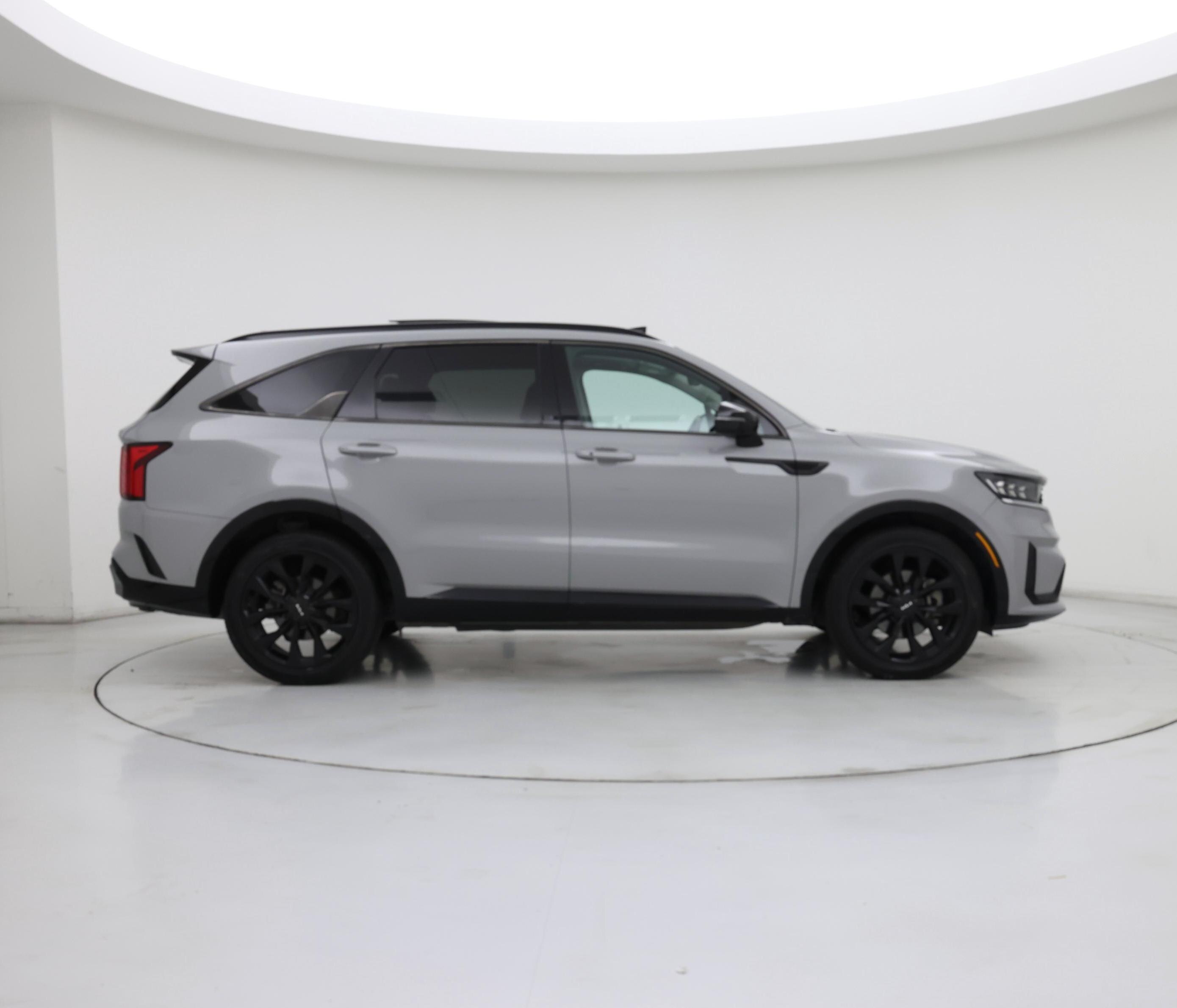 Thumbnail: 2022 Kia Sorento - 7