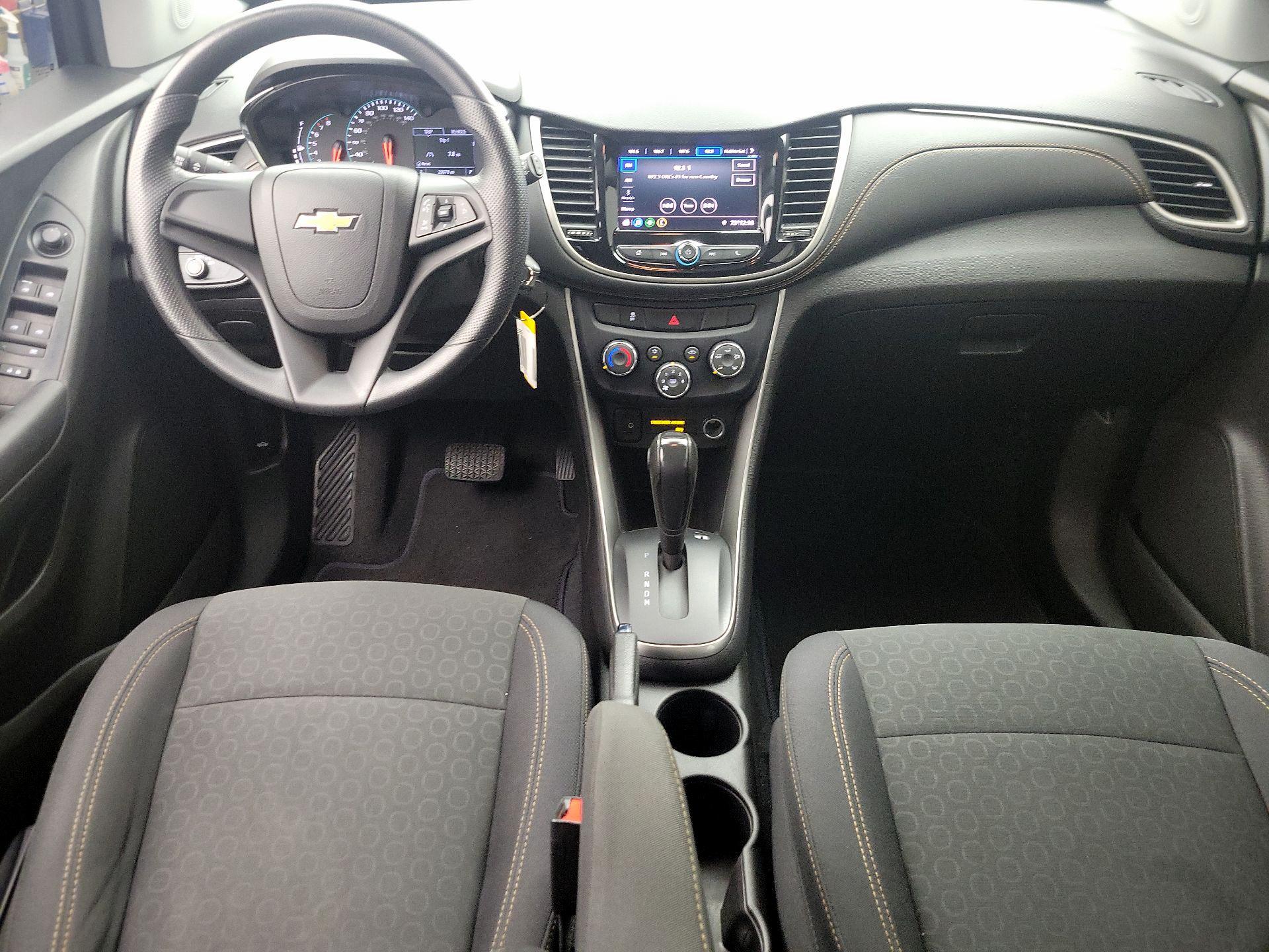 Thumbnail: 2020 Chevrolet Trax - 9