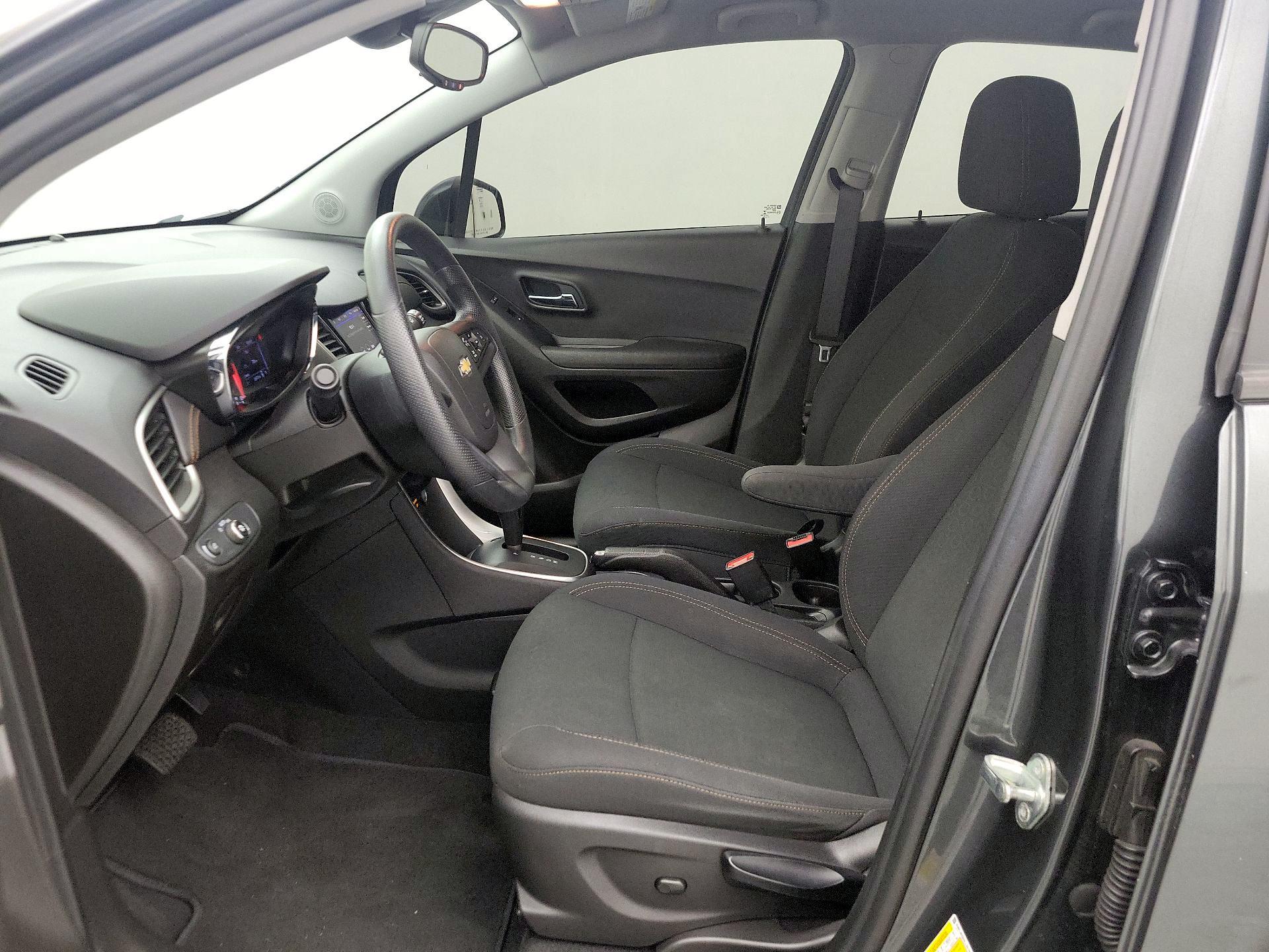 Thumbnail: 2020 Chevrolet Trax - 11