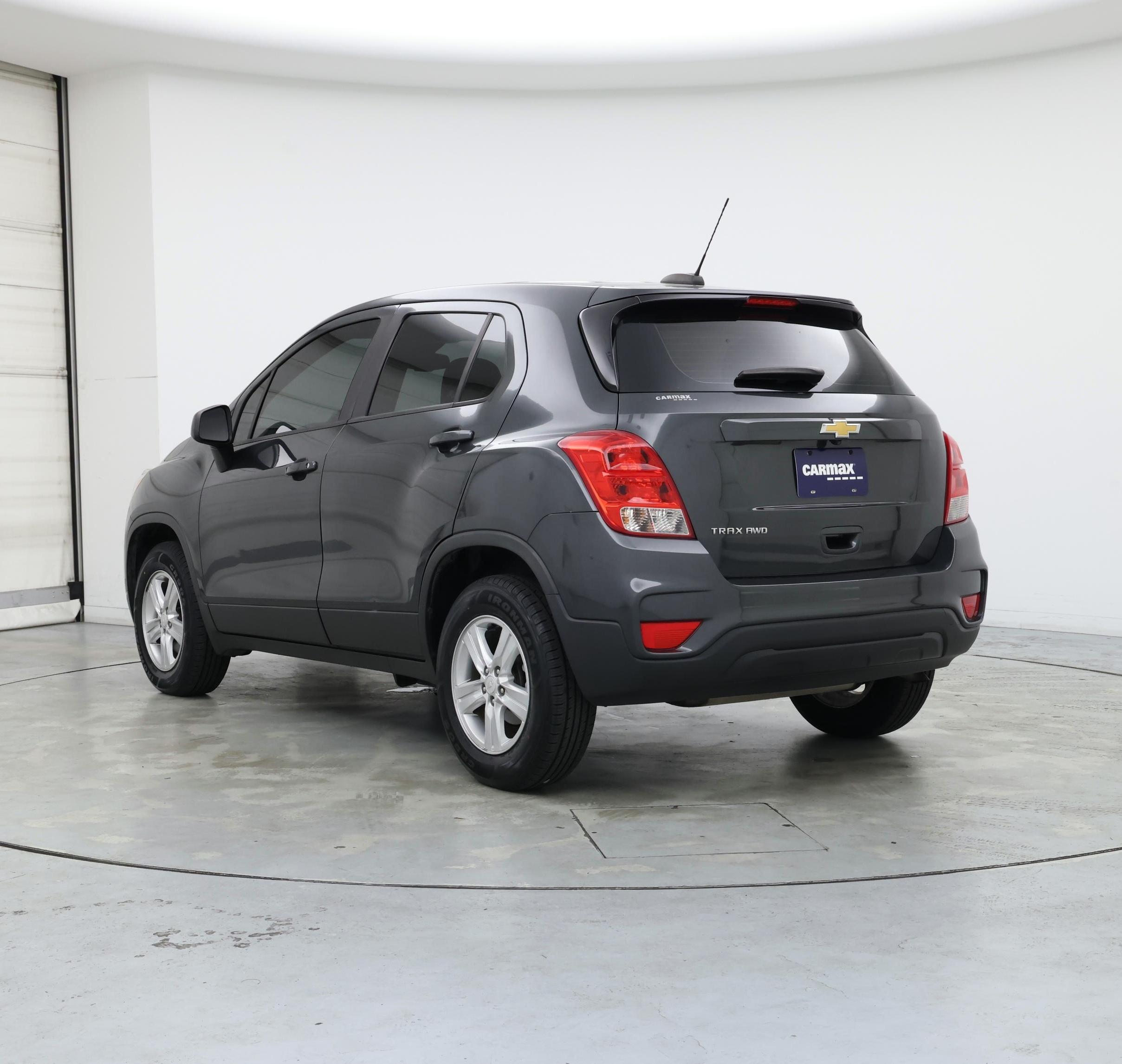 Thumbnail: 2020 Chevrolet Trax - 2