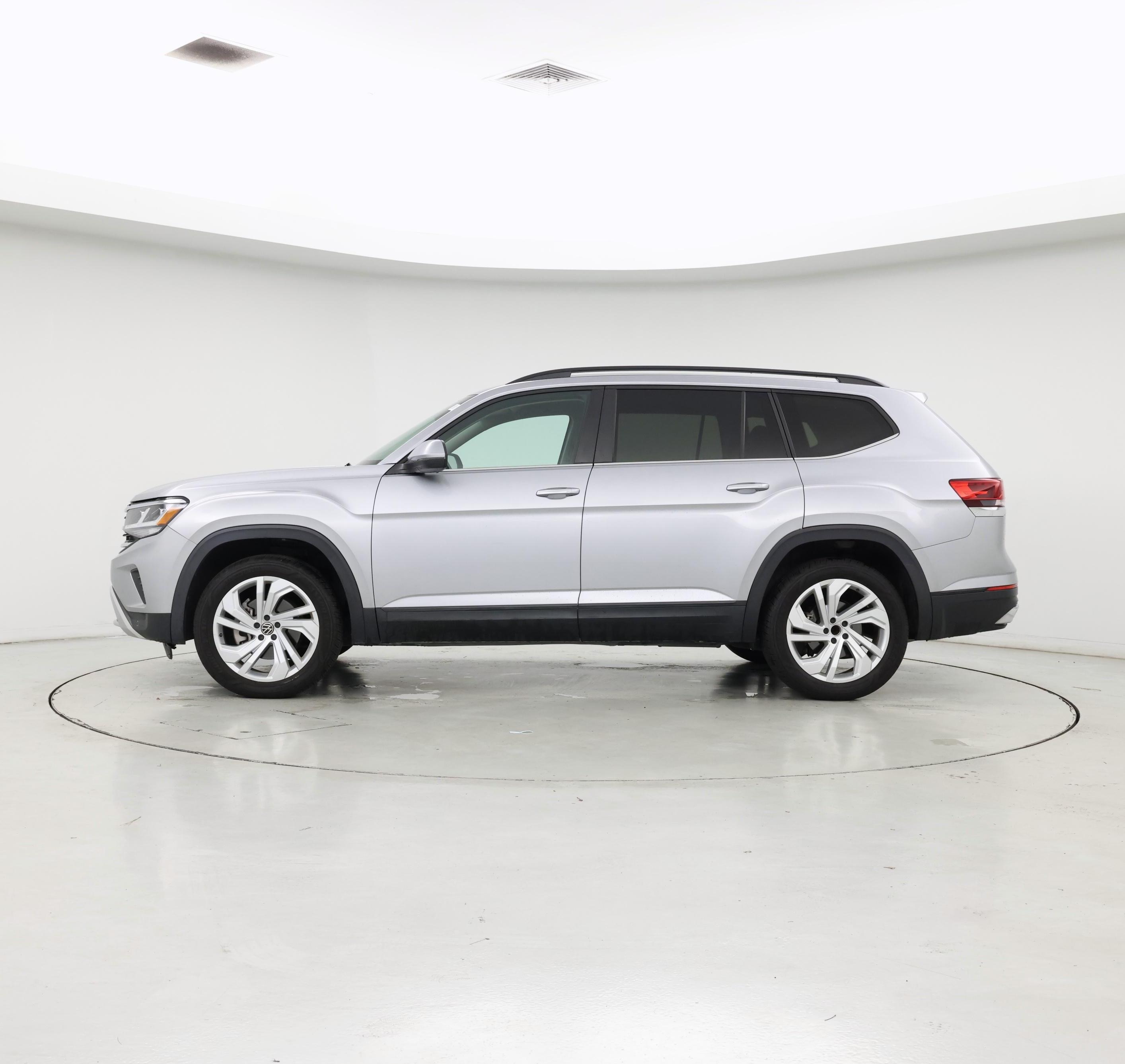 Thumbnail: 2022 Volkswagen Atlas - 3