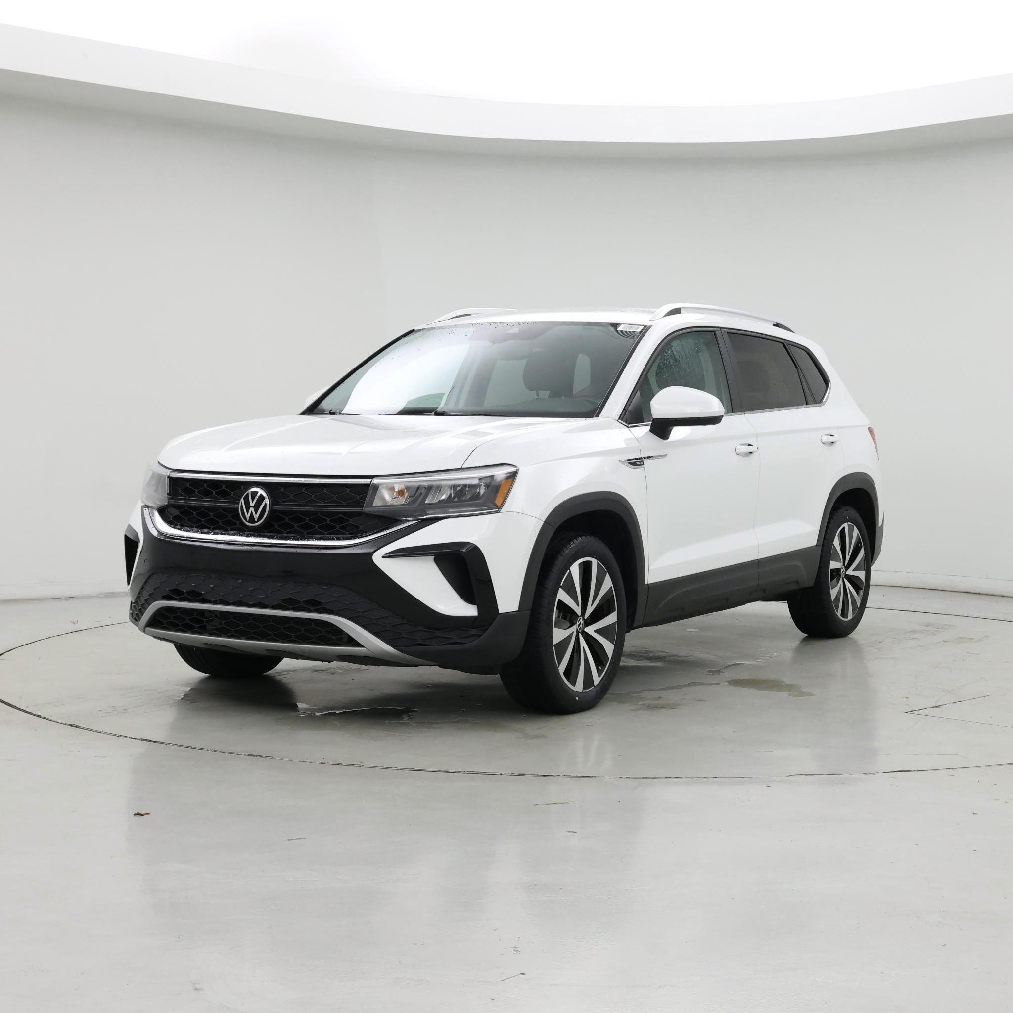 Thumbnail: 2022 Volkswagen Taos - 4