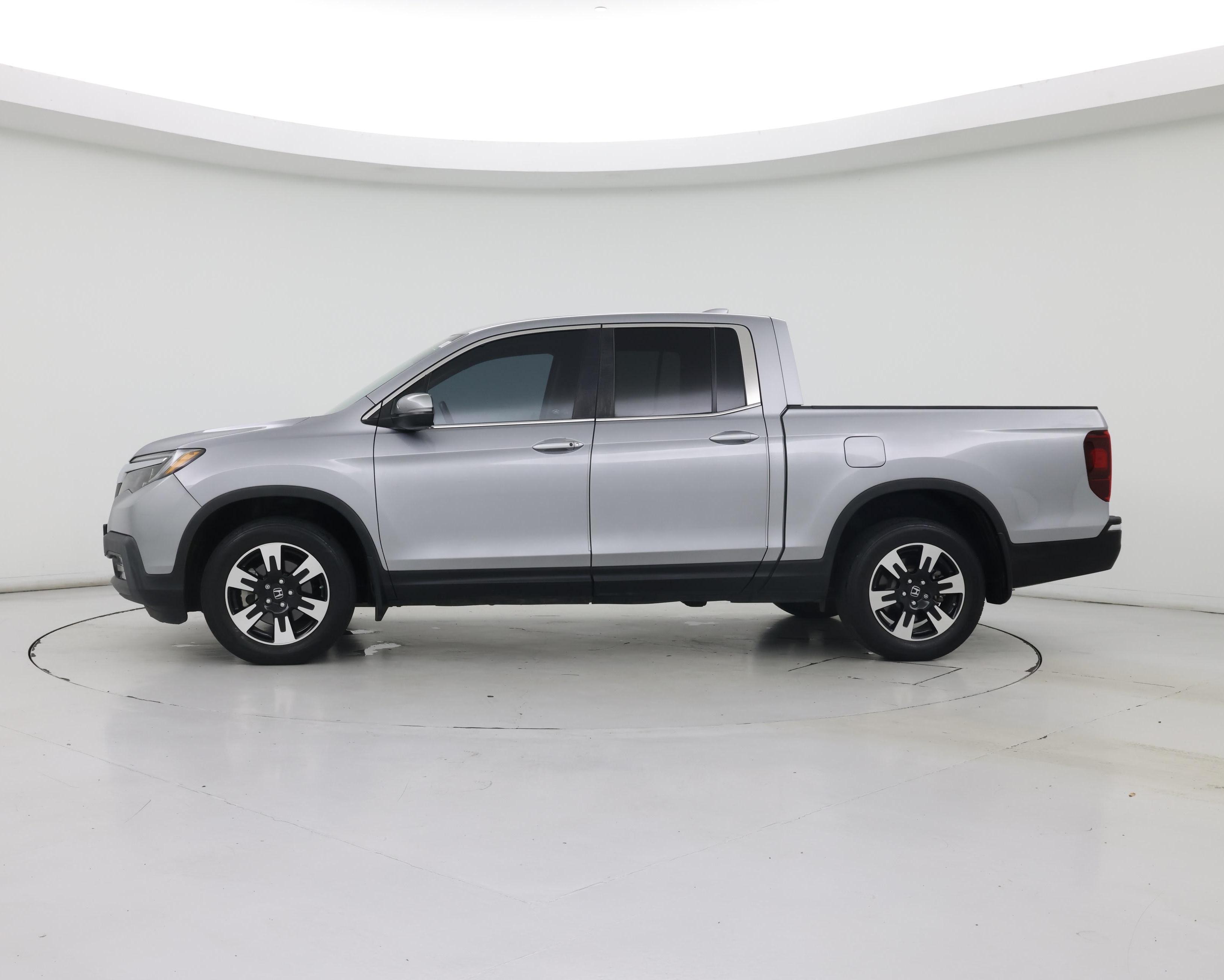 Thumbnail: 2020 Honda Ridgeline - 3