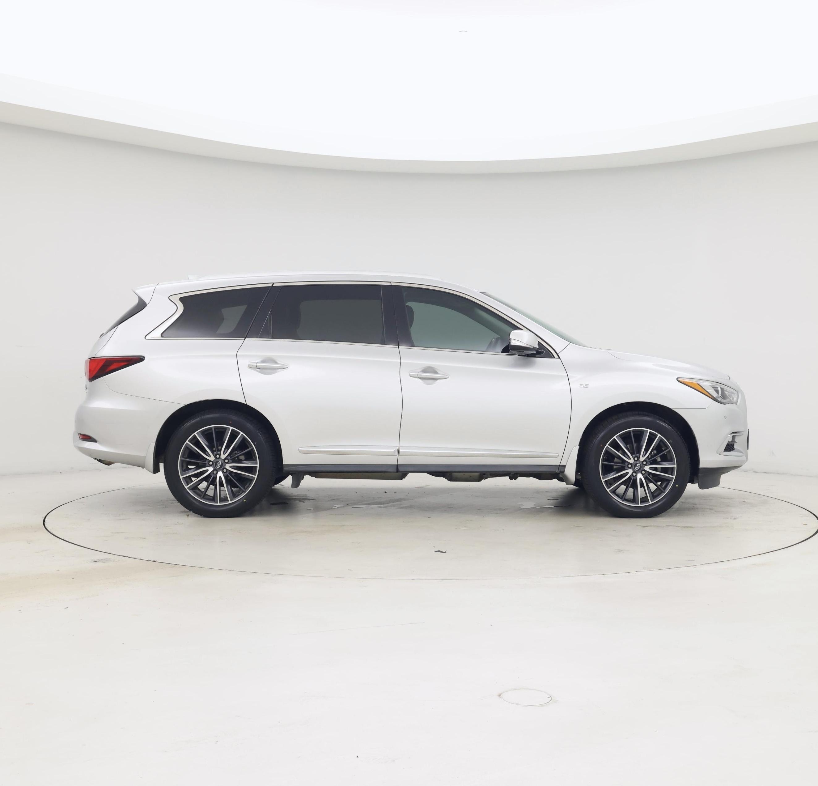 Thumbnail: 2018 INFINITI QX60 - 7