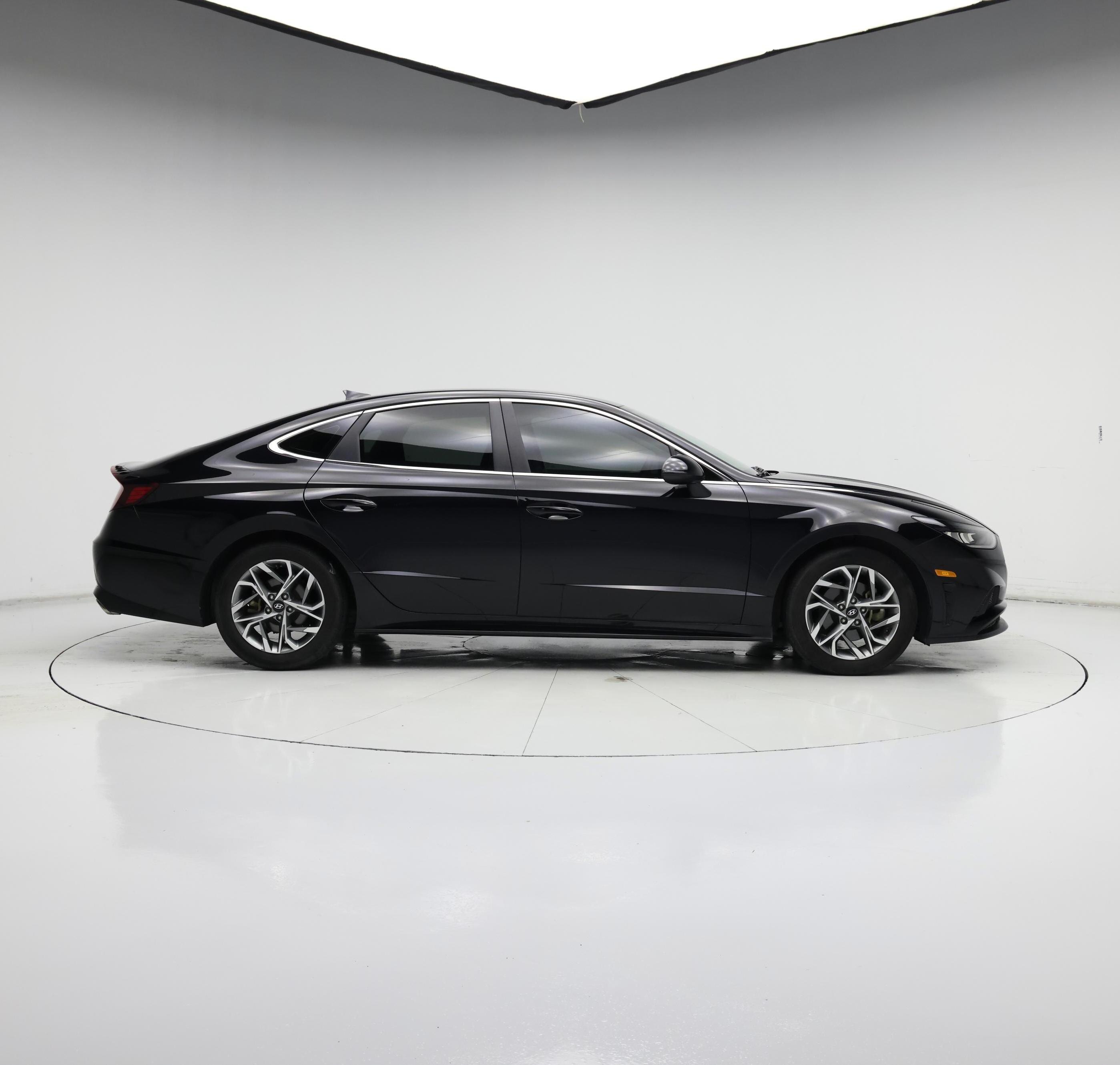 Thumbnail: 2023 Hyundai Sonata - 7