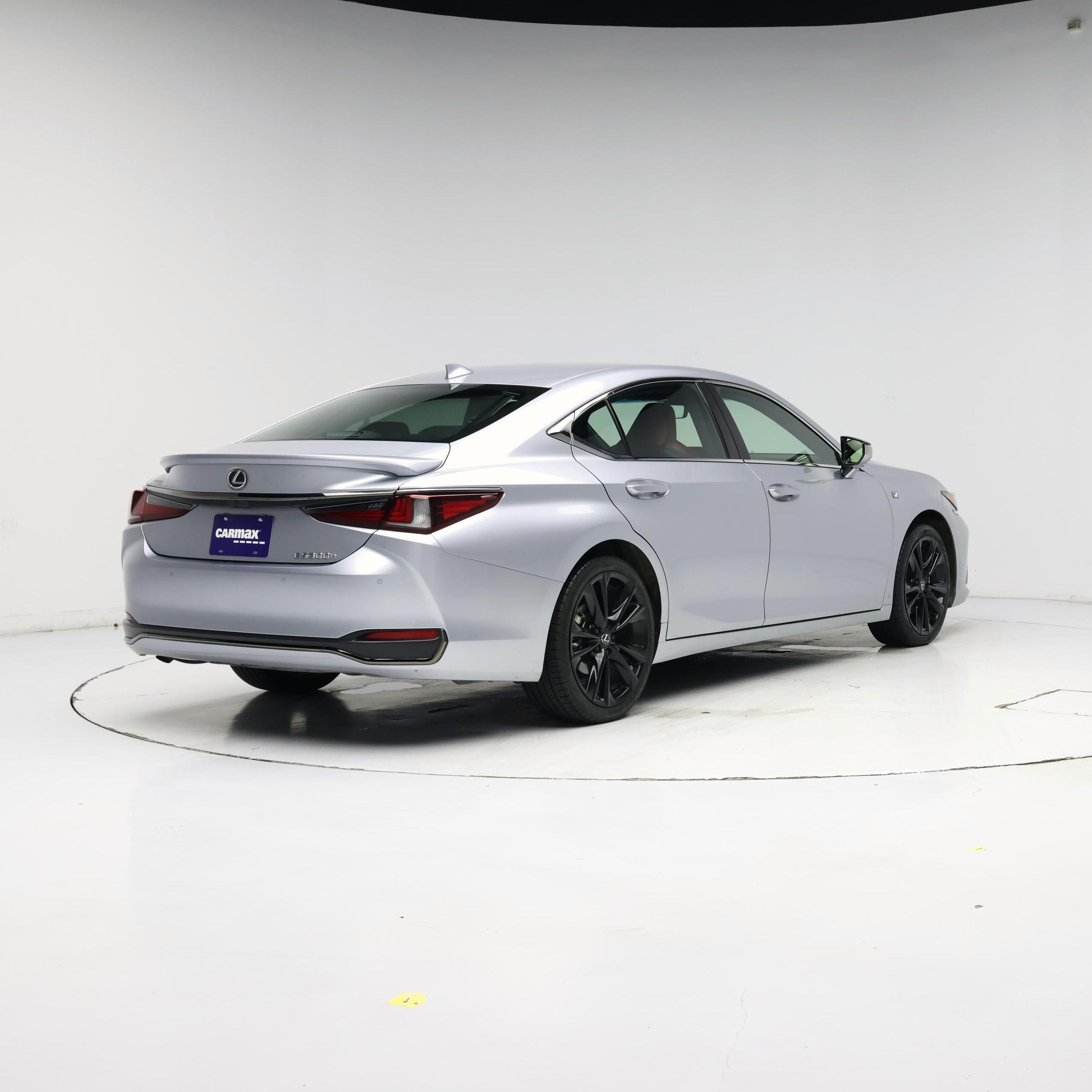 Thumbnail: 2023 Lexus ES - 8
