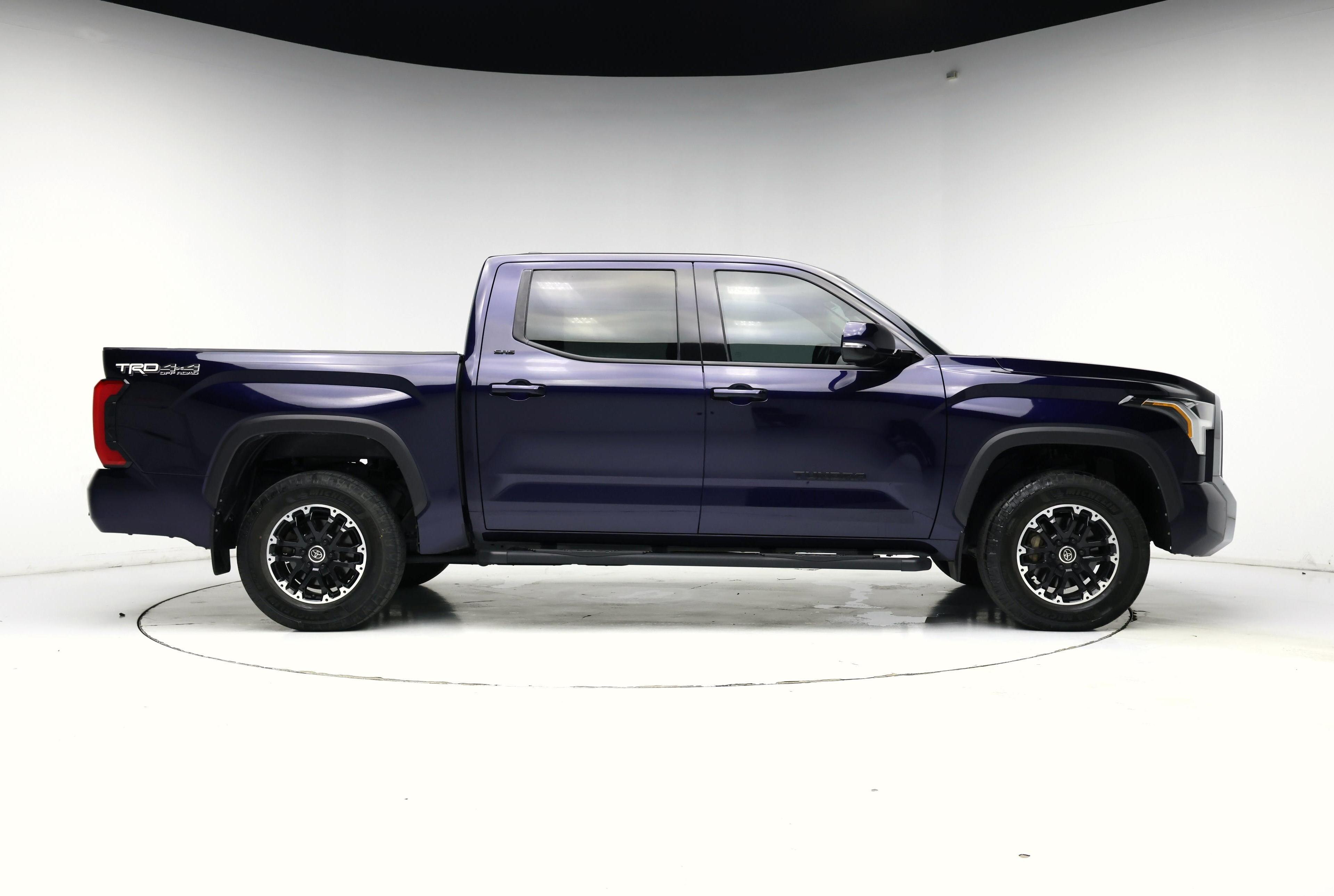 Thumbnail: 2023 Toyota Tundra - 7