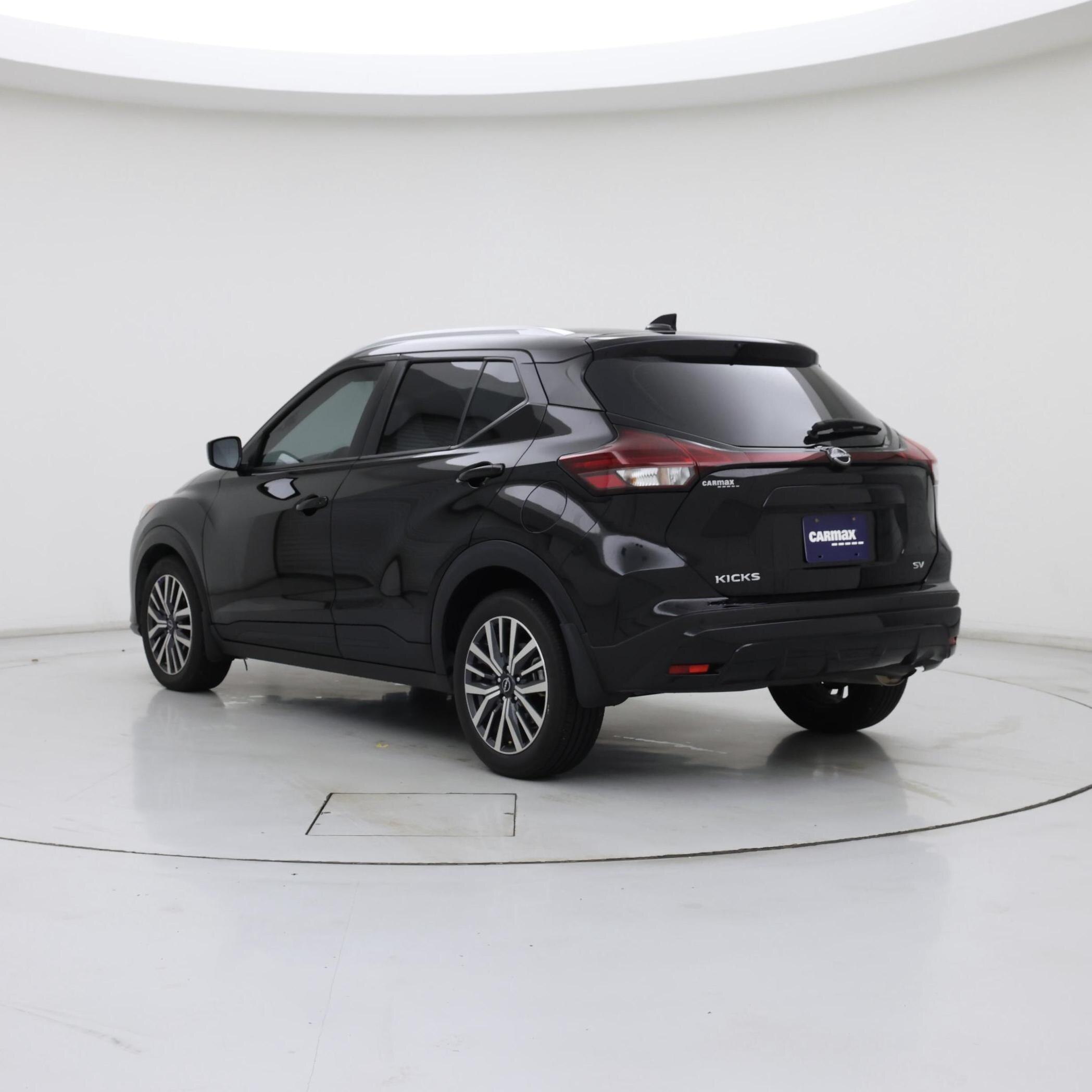 Thumbnail: 2024 Nissan Kicks - 2