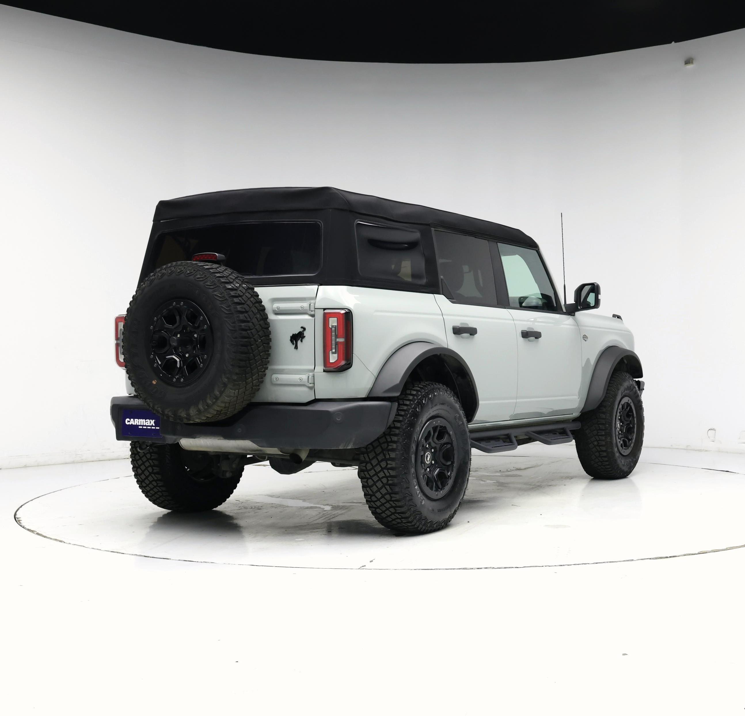 Thumbnail: 2023 Ford Bronco - 8