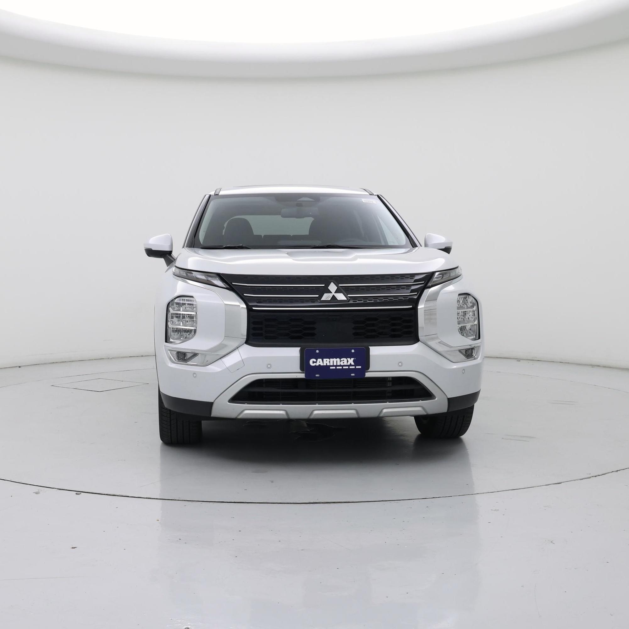 Thumbnail: 2024 Mitsubishi Outlander - 5