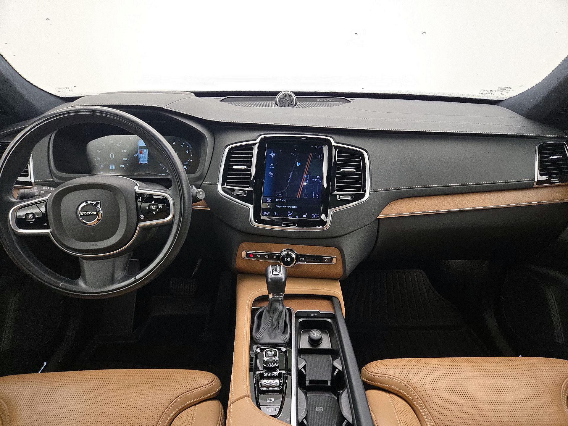 Thumbnail: 2019 Volvo XC90 - 9