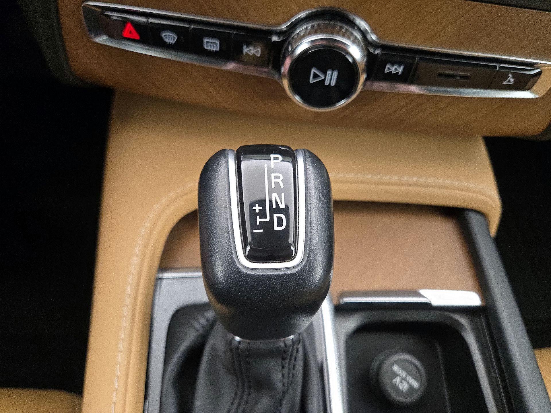 Thumbnail: 2019 Volvo XC90 - 18