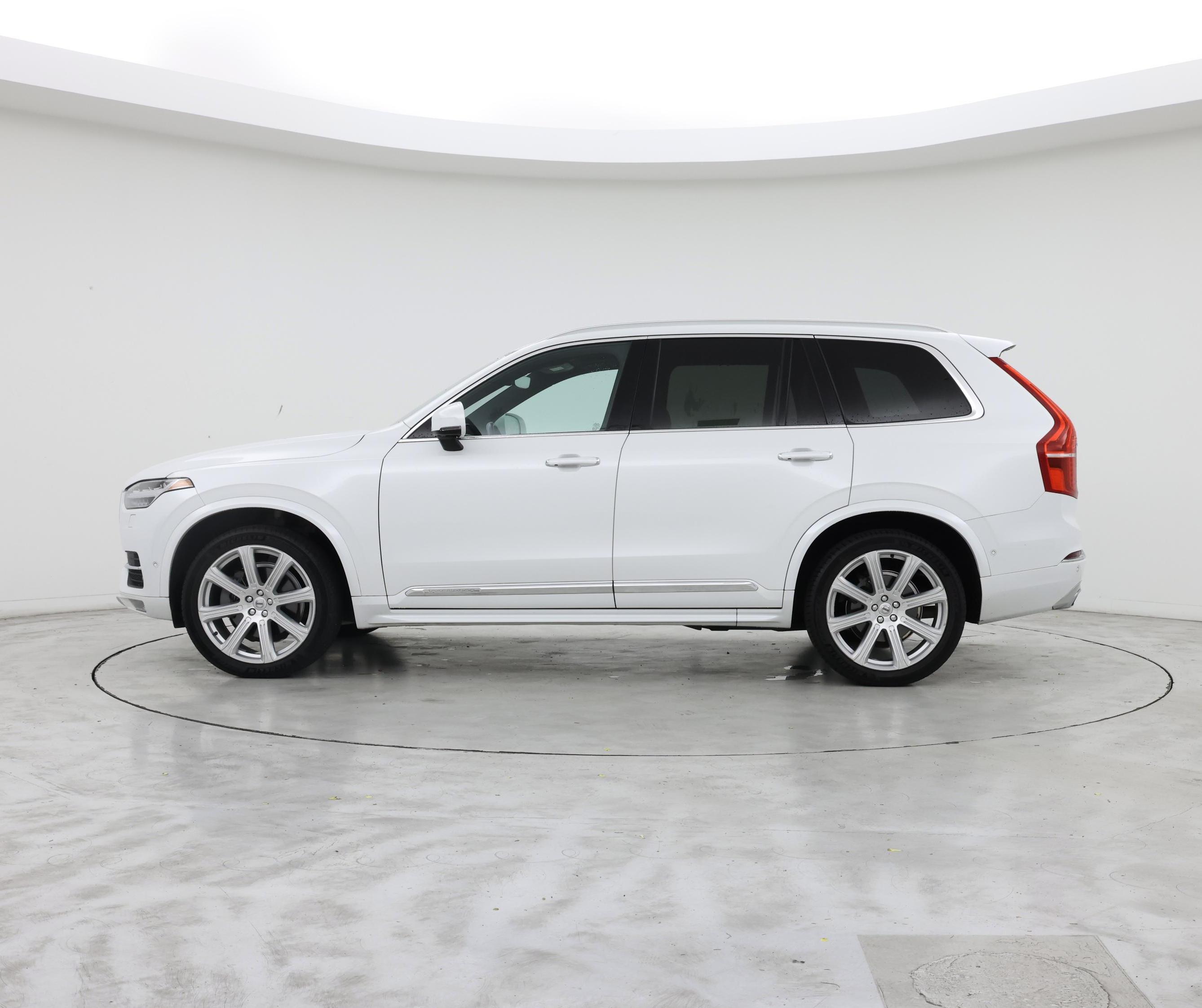Thumbnail: 2019 Volvo XC90 - 3