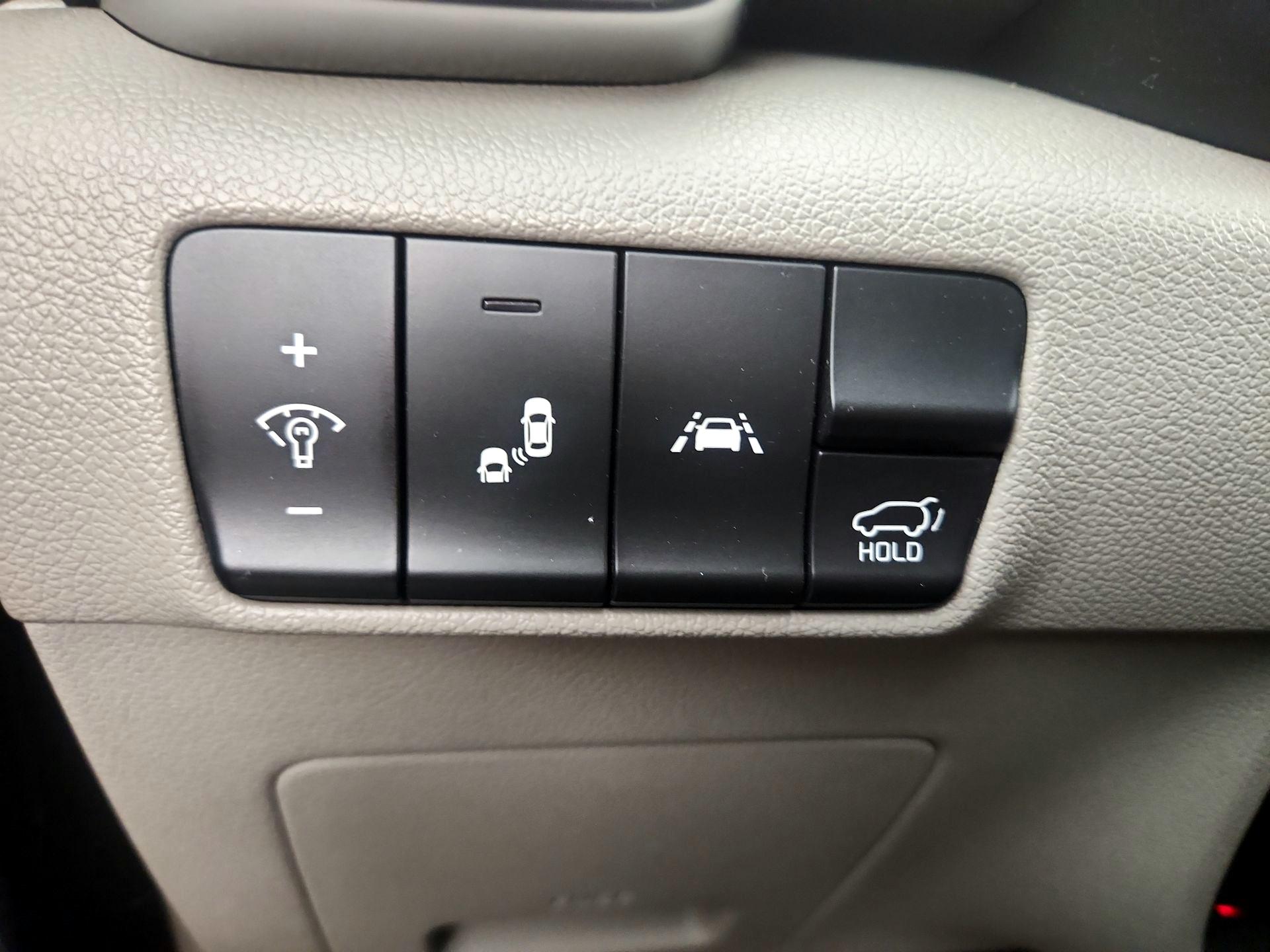 Thumbnail: 2021 Kia Sportage - 13