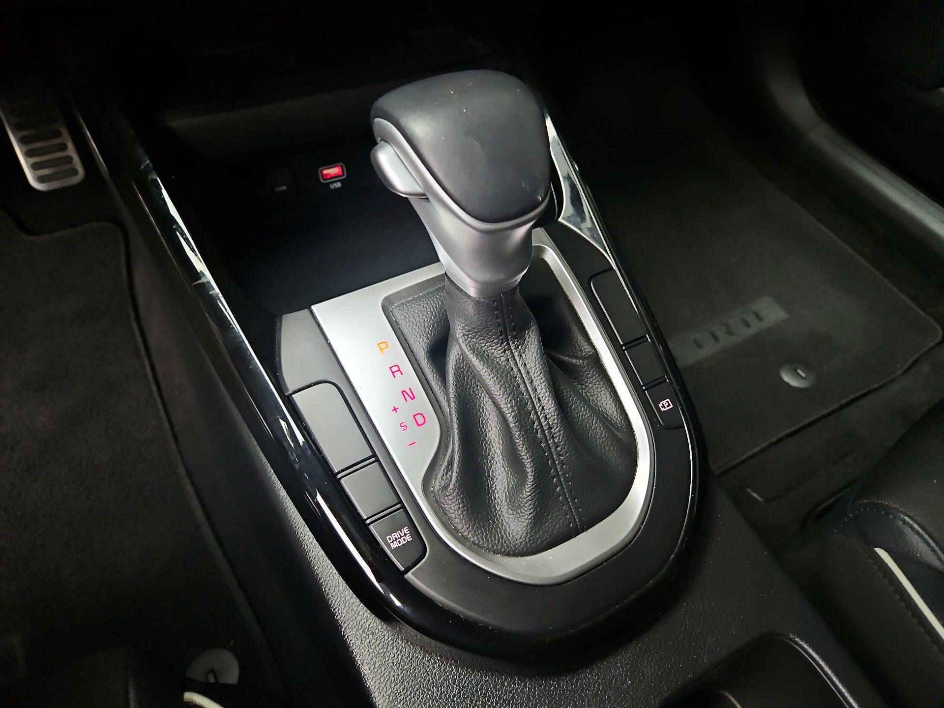 Thumbnail: 2023 Kia Forte - 18