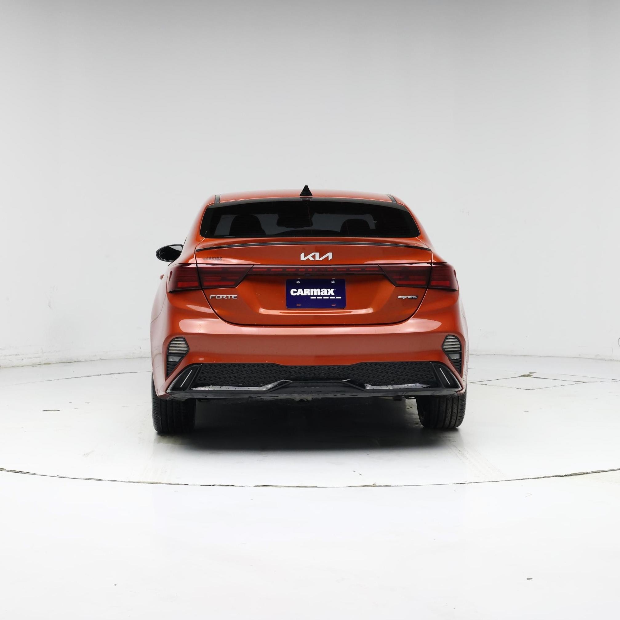 Thumbnail: 2023 Kia Forte - 6
