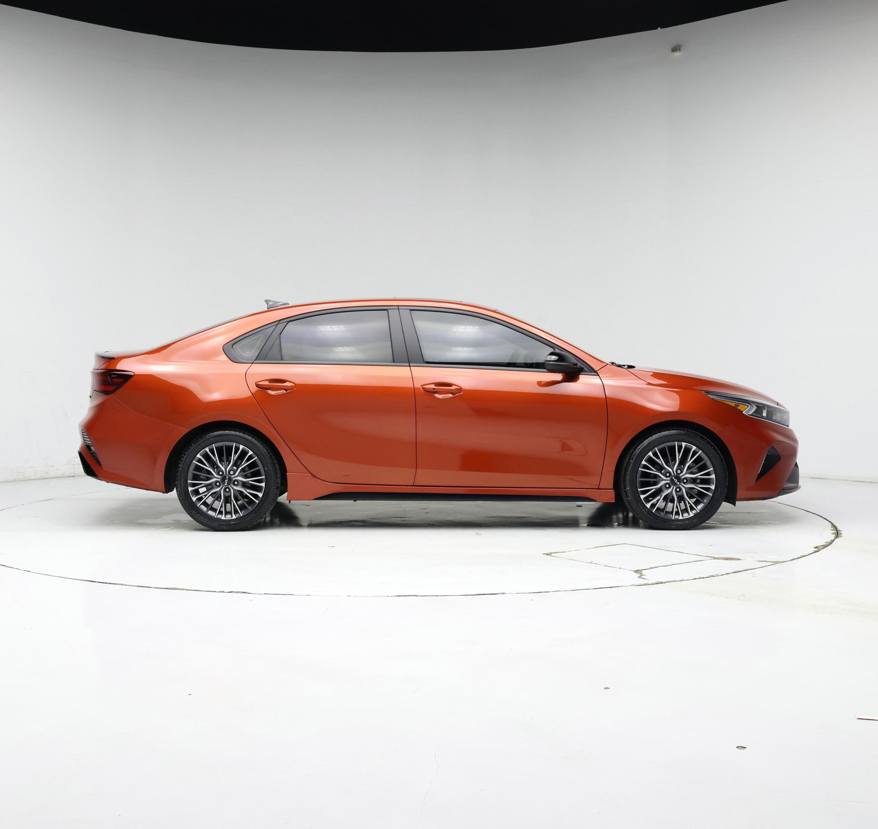 Thumbnail: 2023 Kia Forte - 7