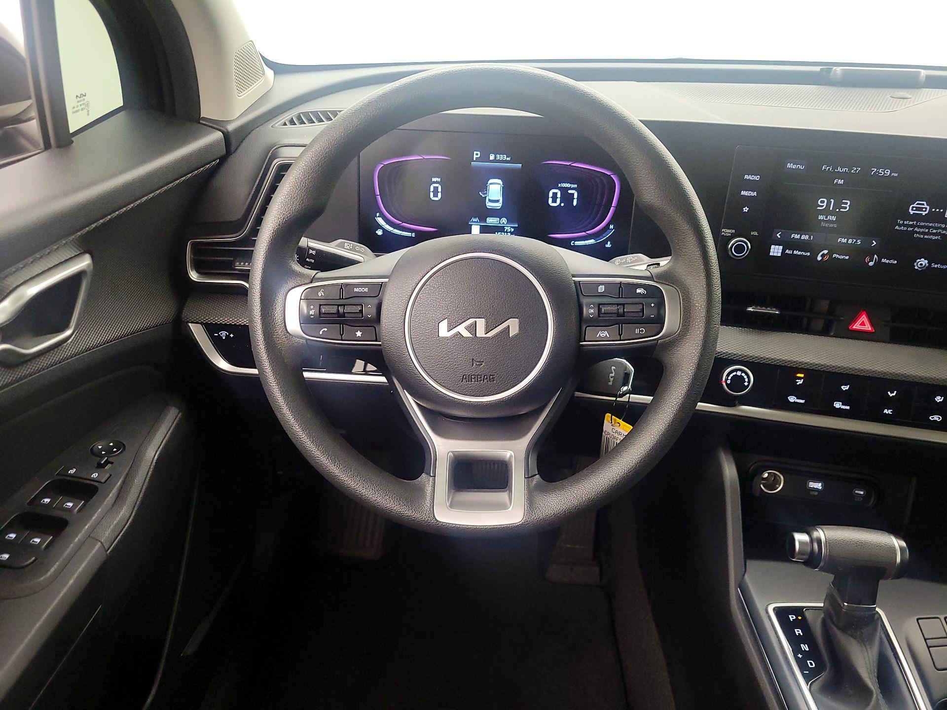 Thumbnail: 2023 Kia Sportage - 10