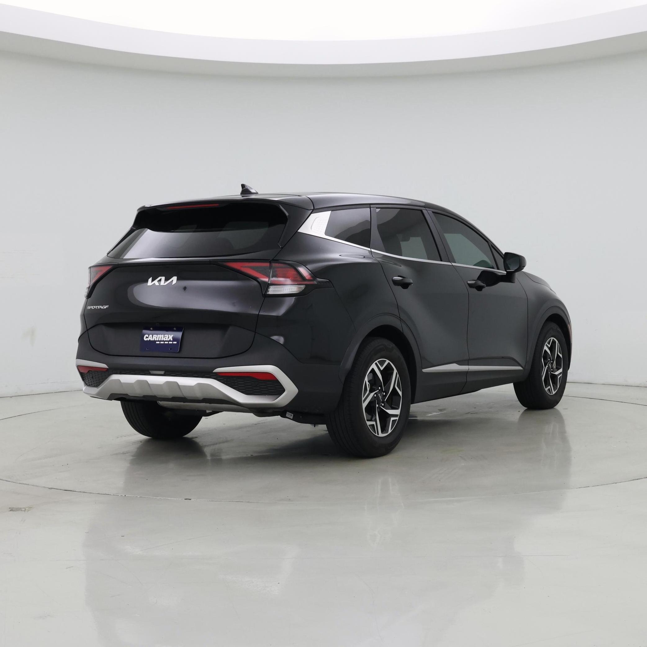 Thumbnail: 2023 Kia Sportage - 8
