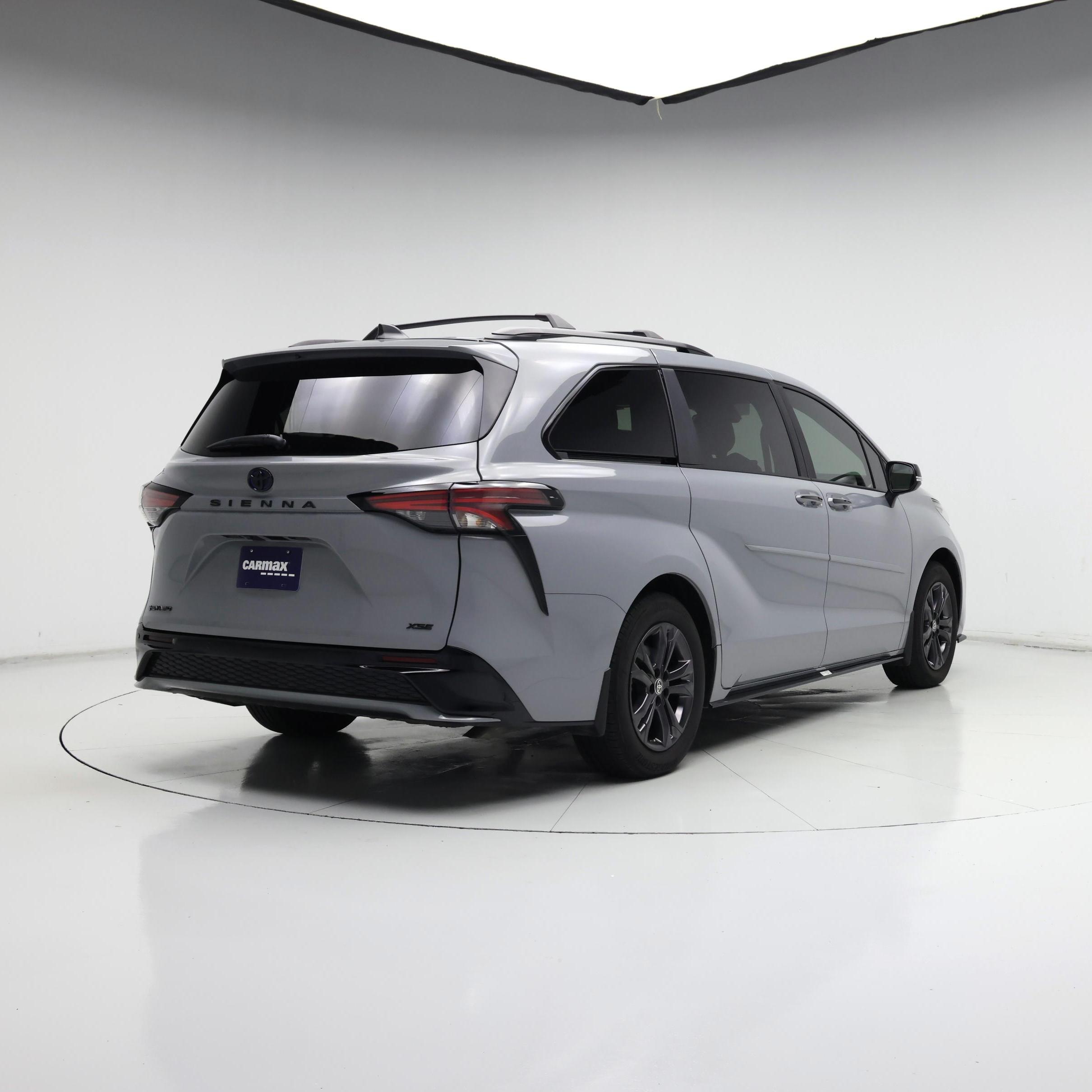 Thumbnail: 2025 Toyota Sienna - 8