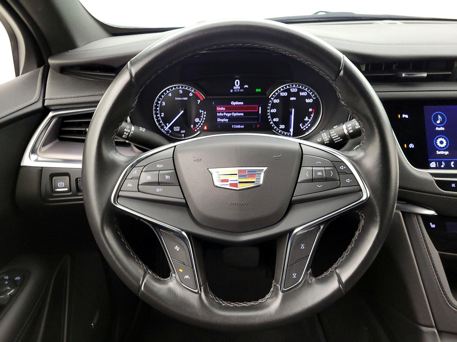 Thumbnail: 2023 Cadillac XT5 - 10