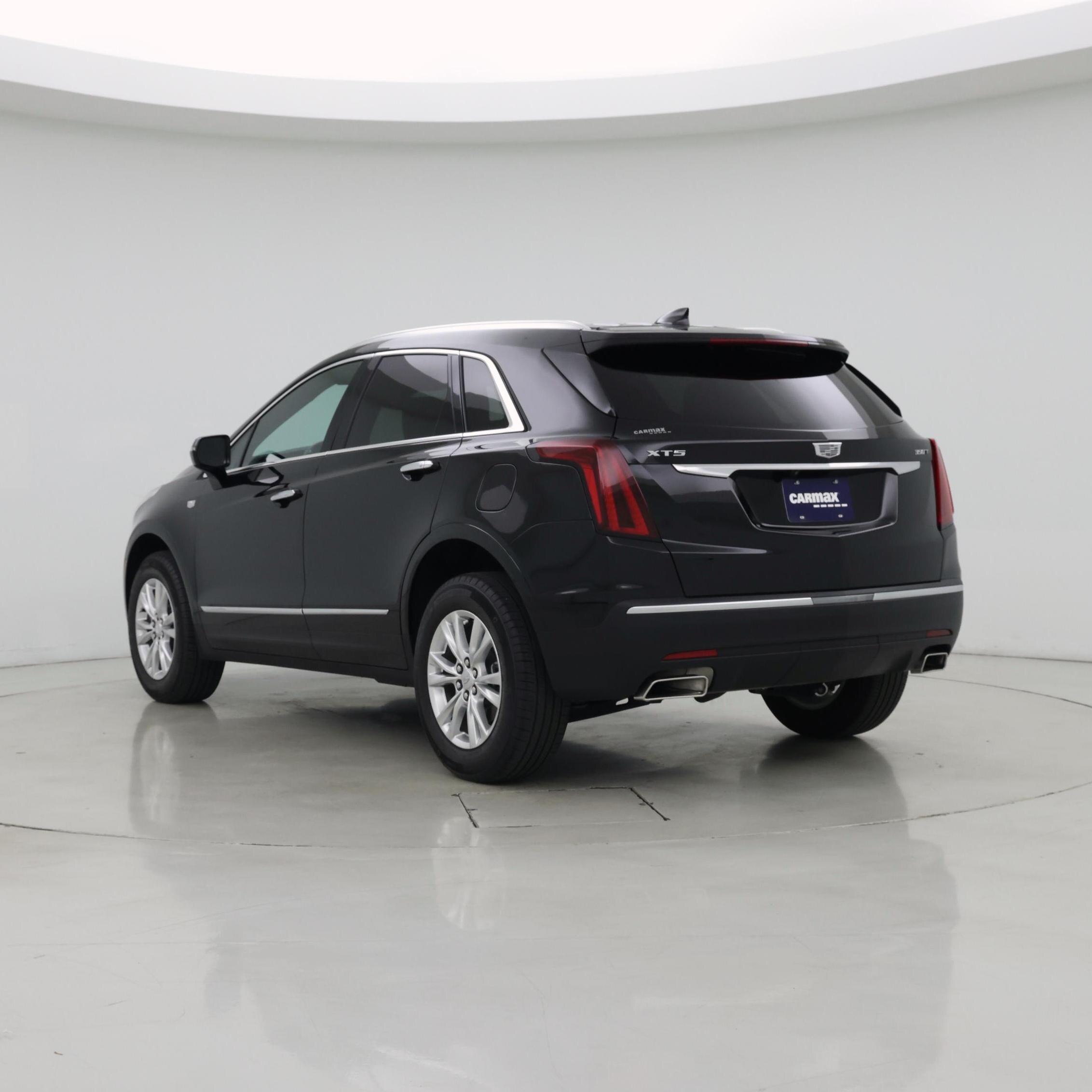 Thumbnail: 2023 Cadillac XT5 - 2