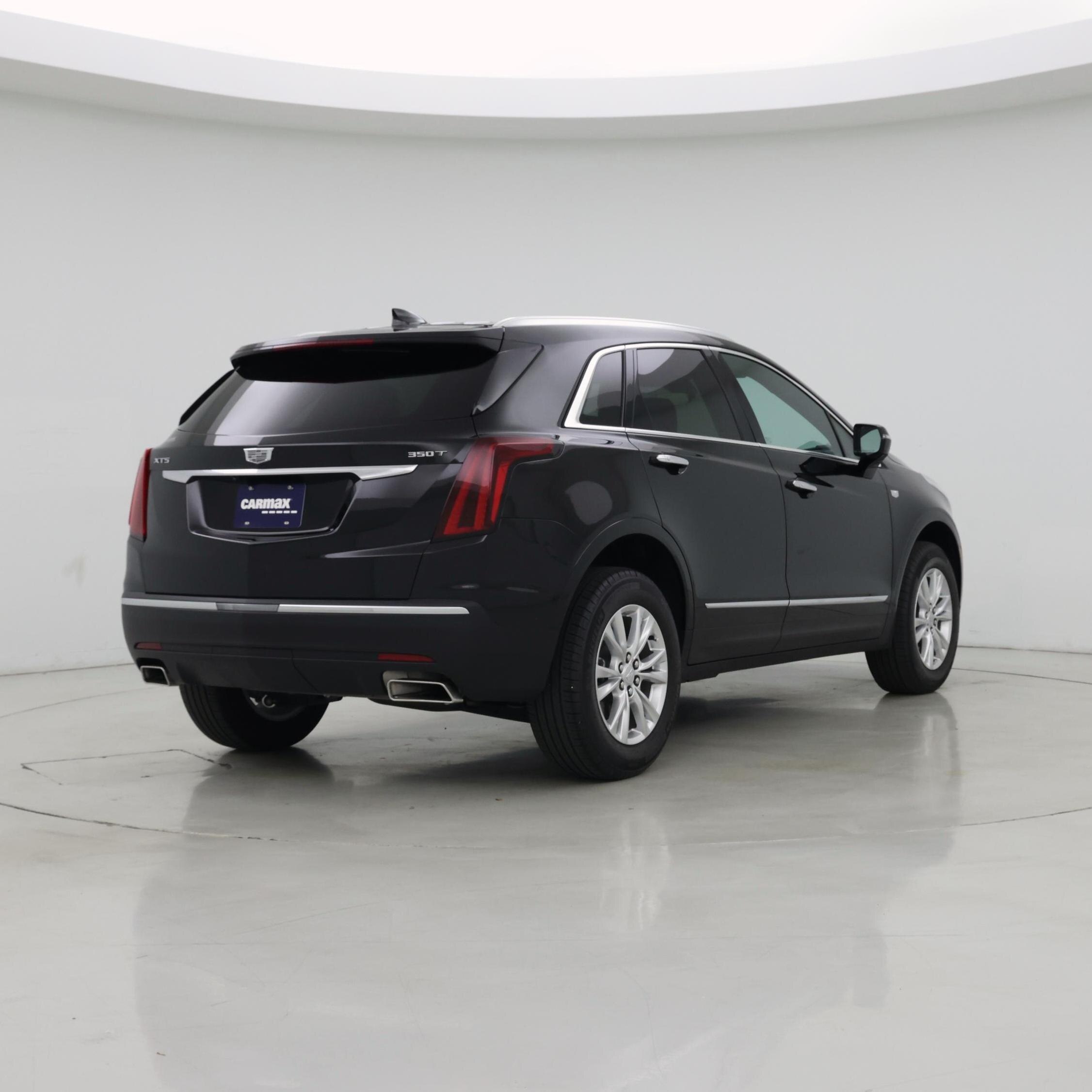Thumbnail: 2023 Cadillac XT5 - 8