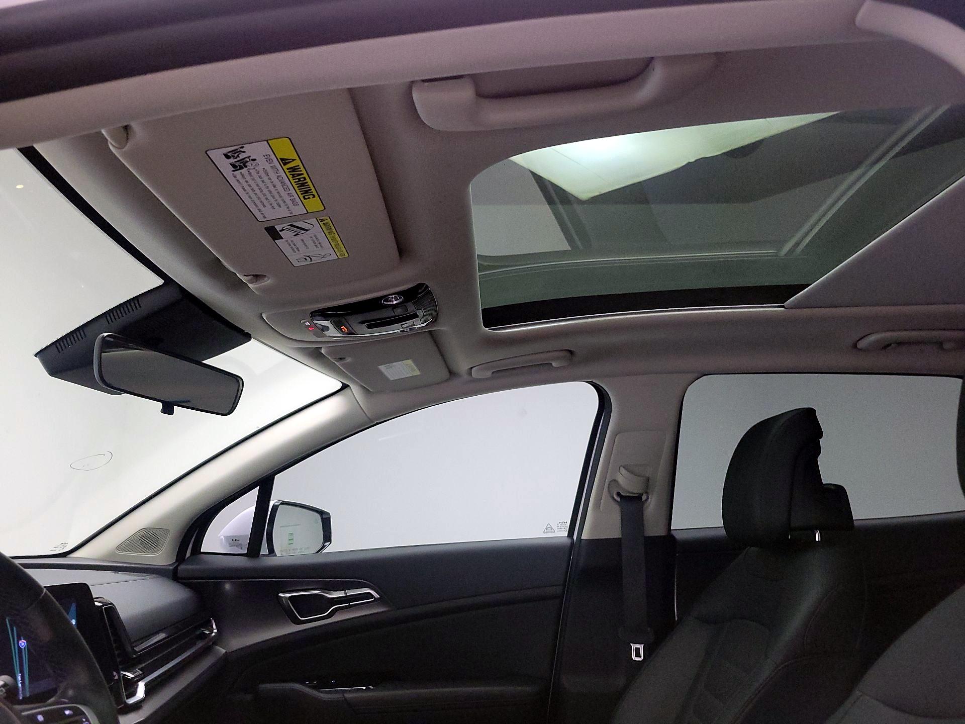 Thumbnail: 2024 Kia Sportage - 19