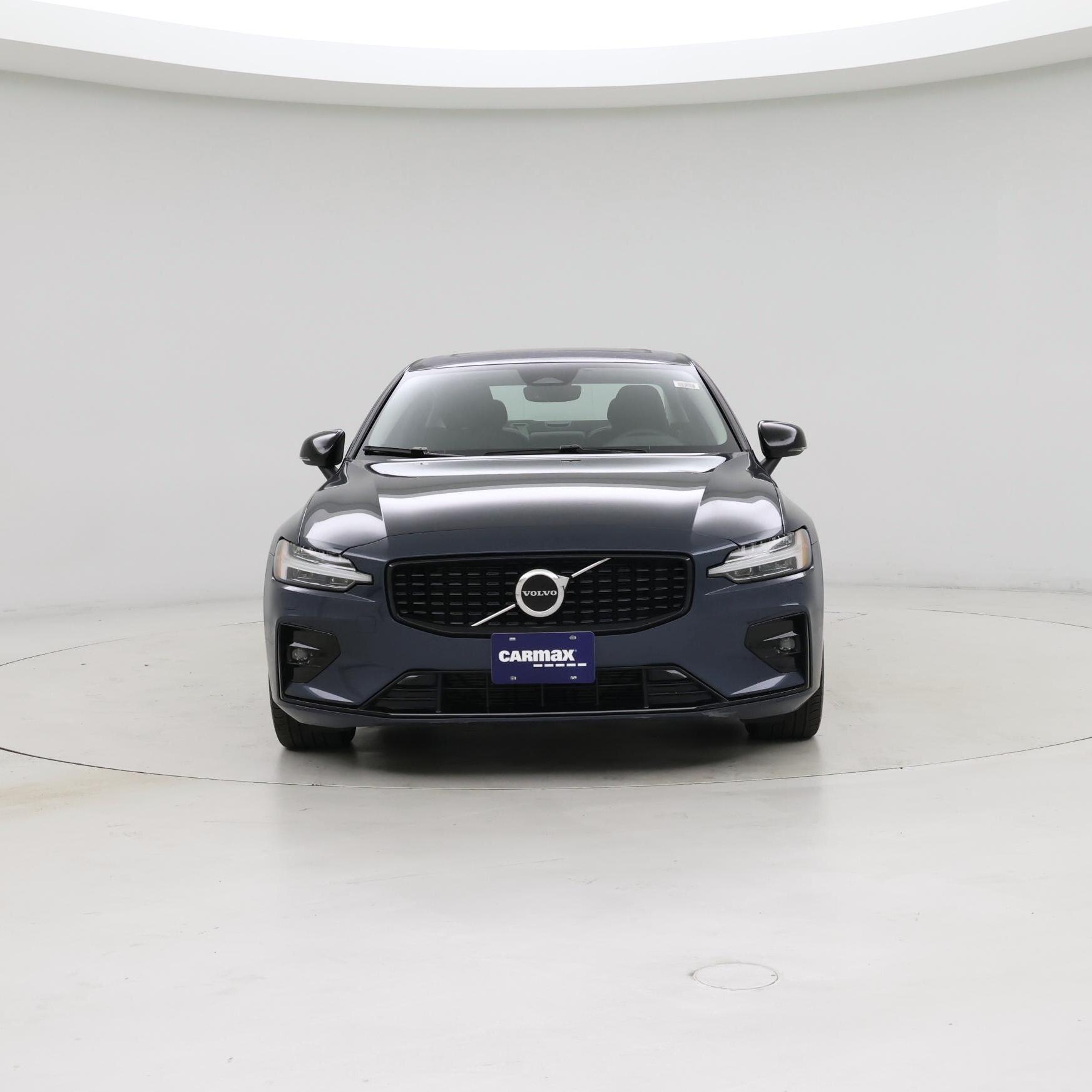 Thumbnail: 2025 Volvo S60 - 5