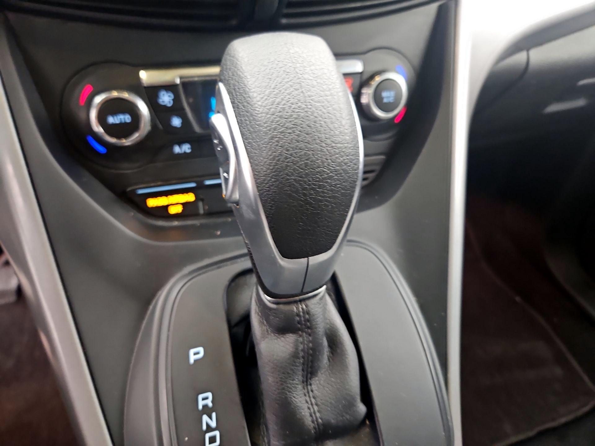 Thumbnail: 2016 Ford Escape - 17