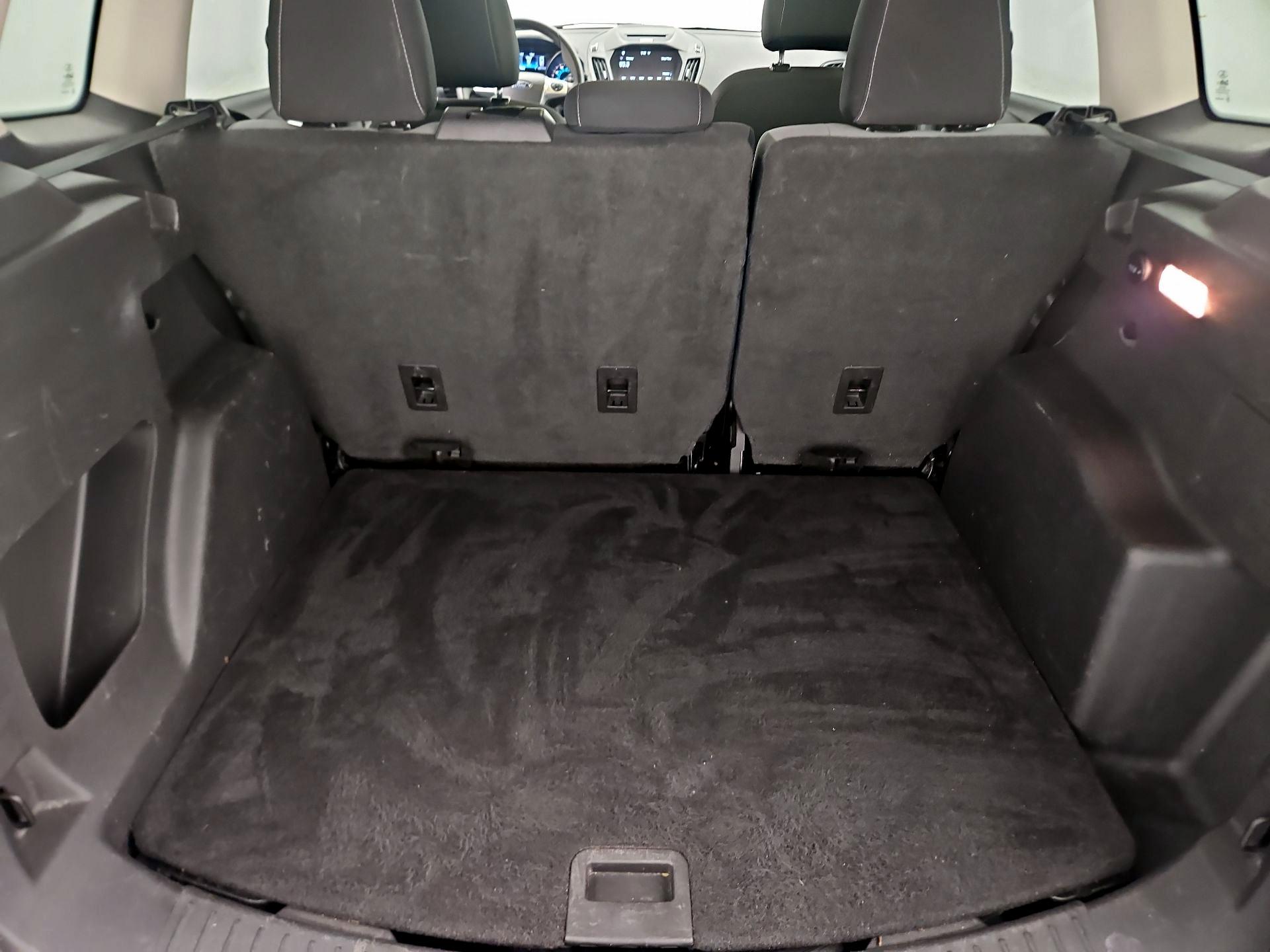 Thumbnail: 2016 Ford Escape - 19