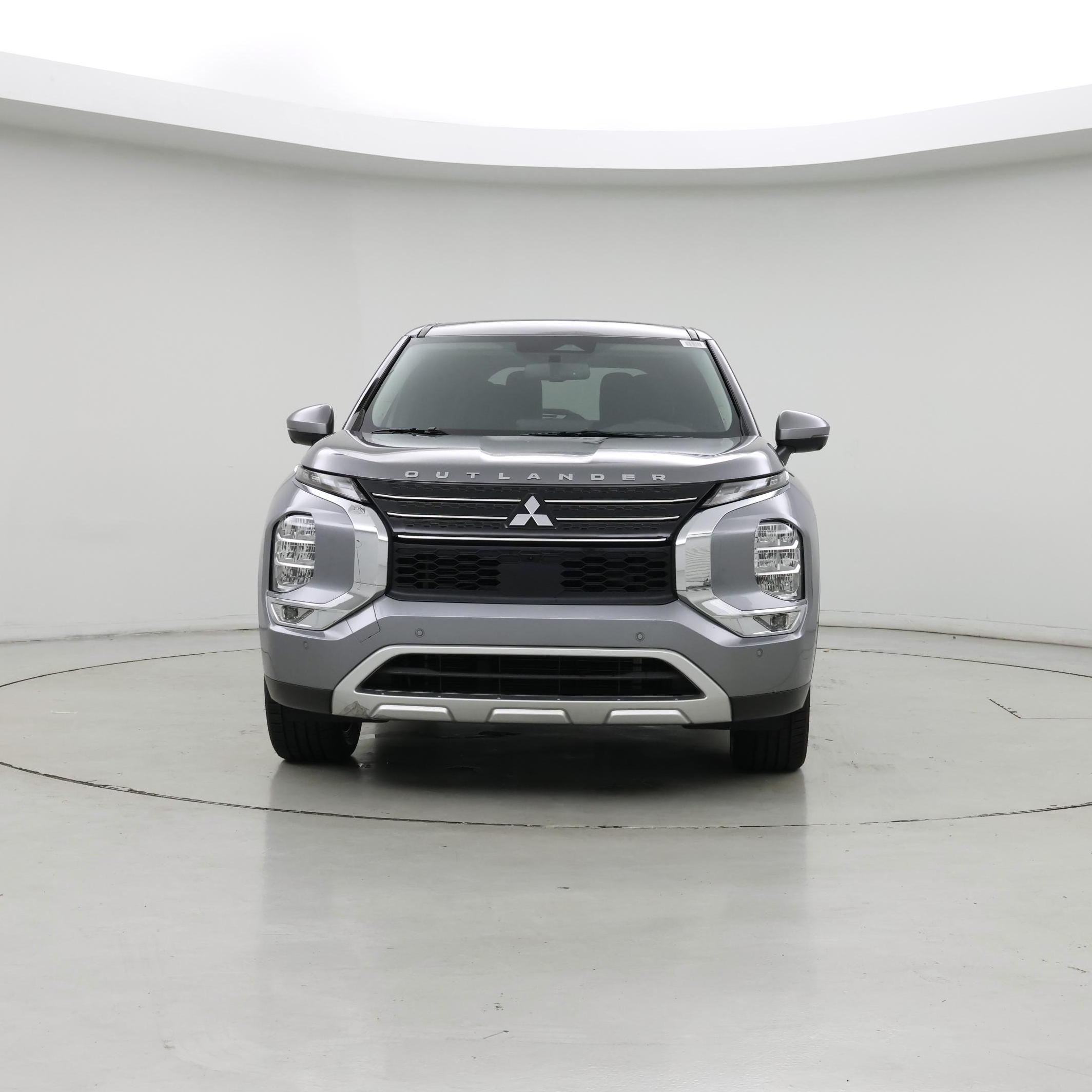 Thumbnail: 2023 Mitsubishi Outlander - 5