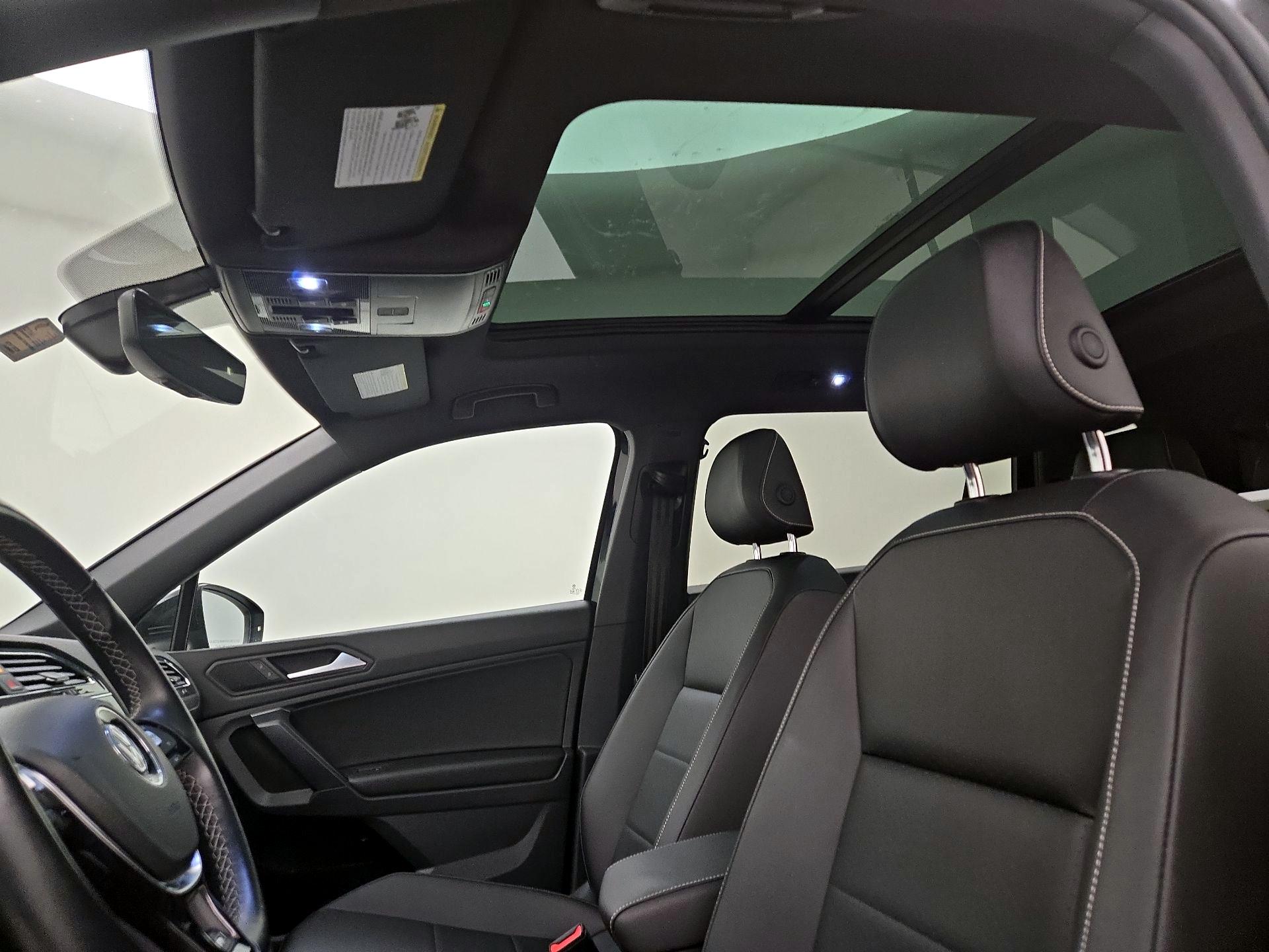 Thumbnail: 2021 Volkswagen Tiguan - 19