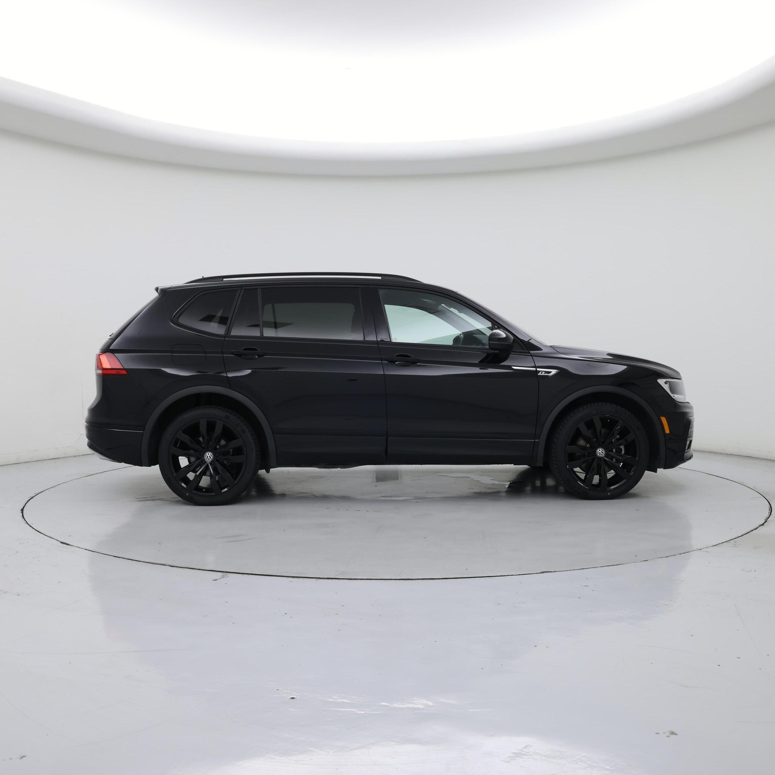 Thumbnail: 2021 Volkswagen Tiguan - 7