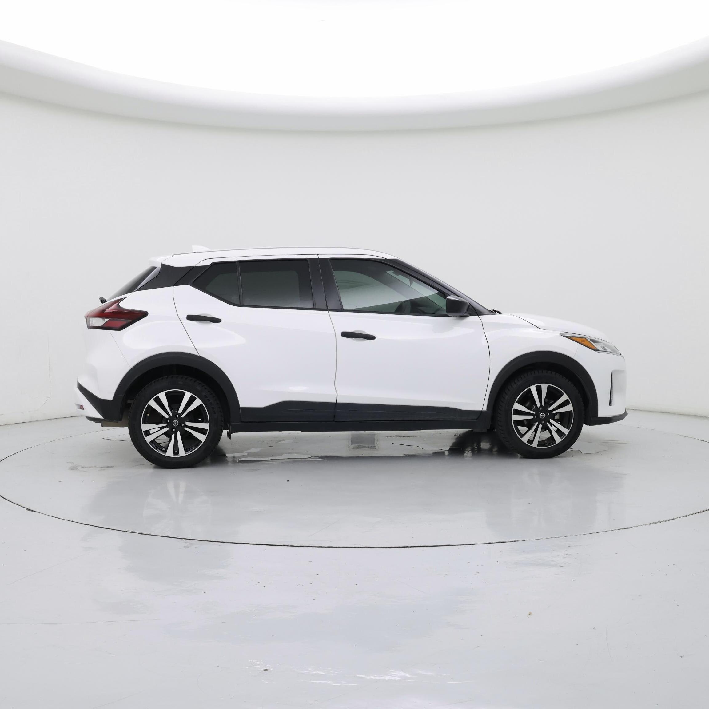 Thumbnail: 2022 Nissan Kicks - 7
