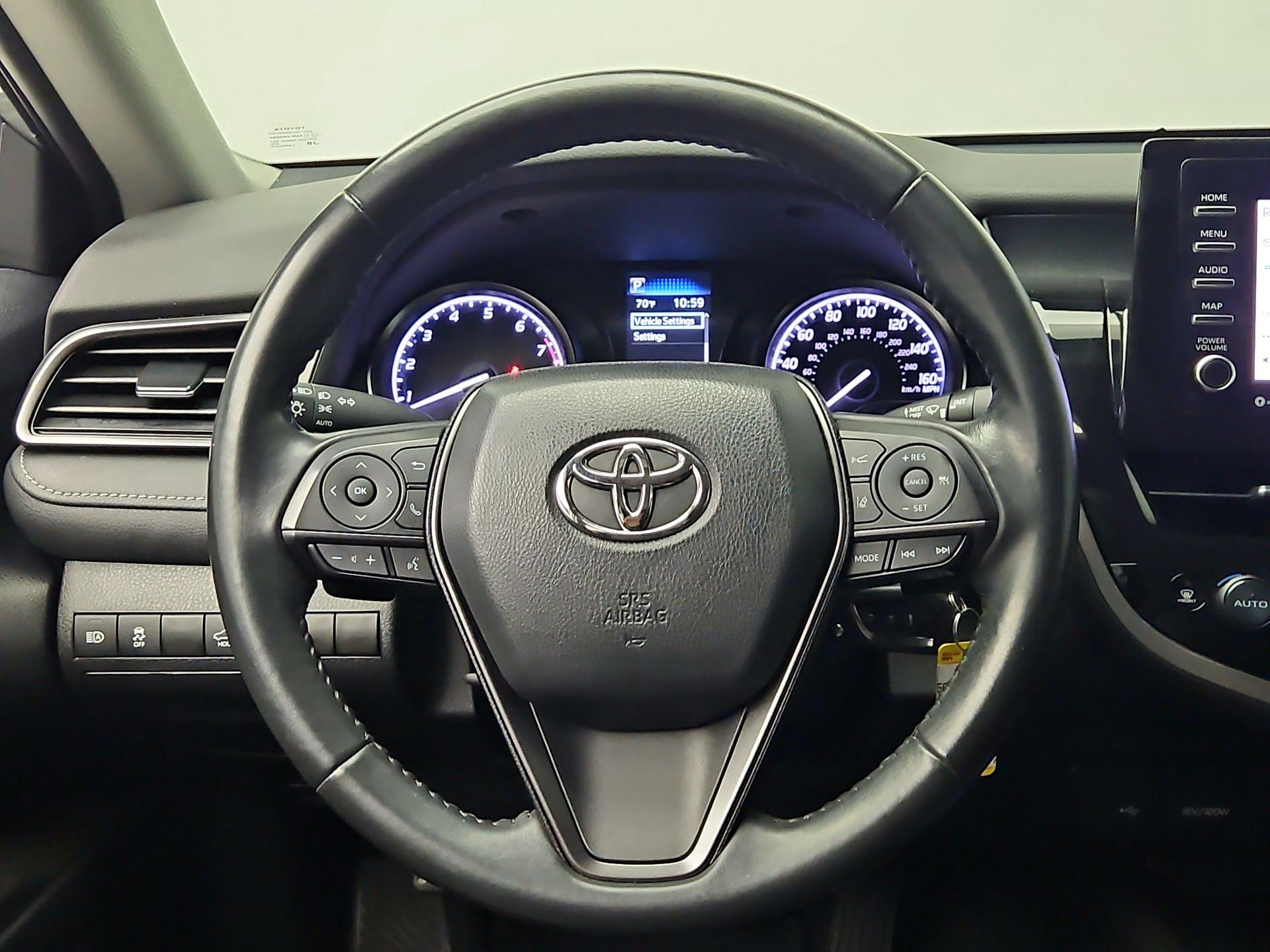 Thumbnail: 2023 Toyota Camry - 10