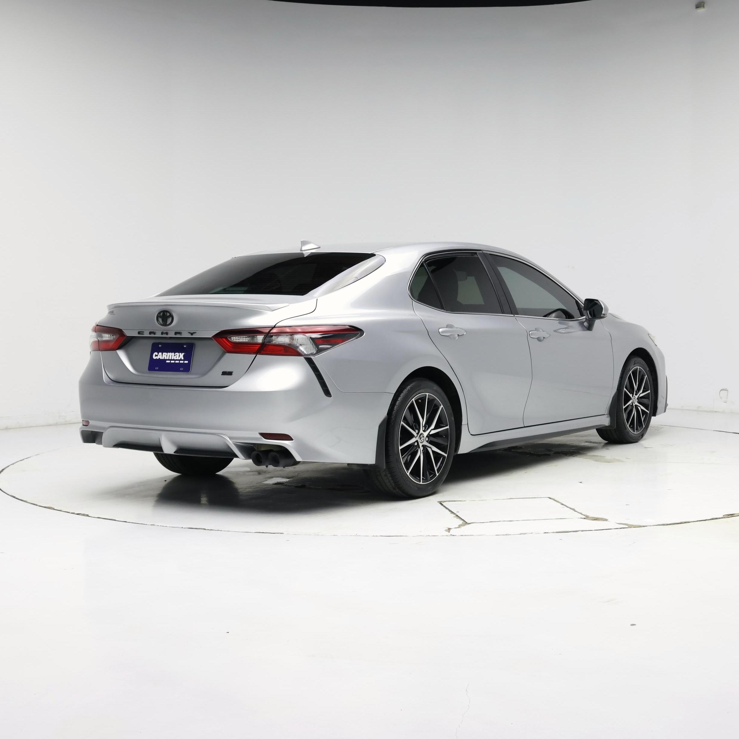 Thumbnail: 2023 Toyota Camry - 8