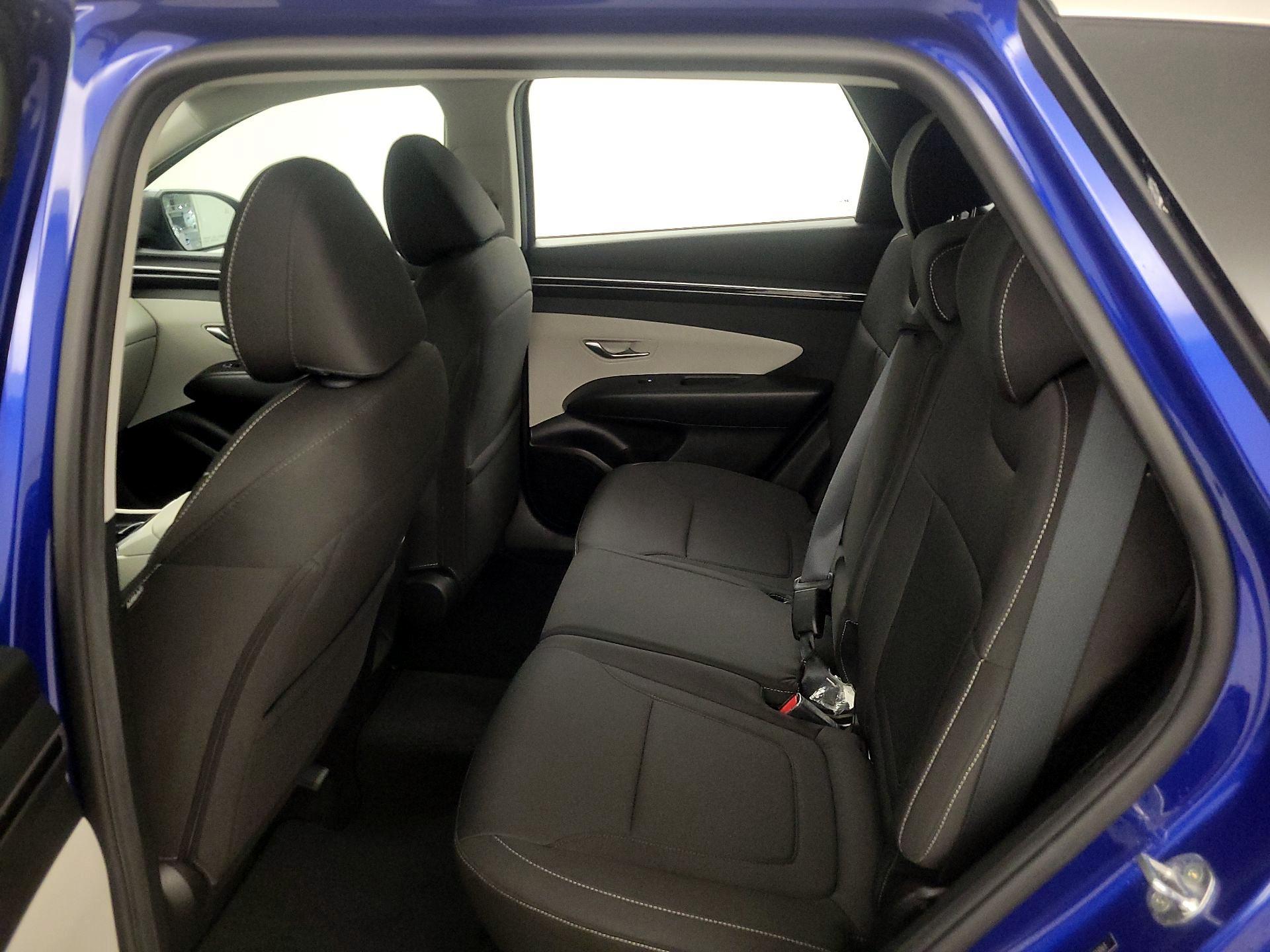 Thumbnail: 2023 Hyundai Tucson - 19