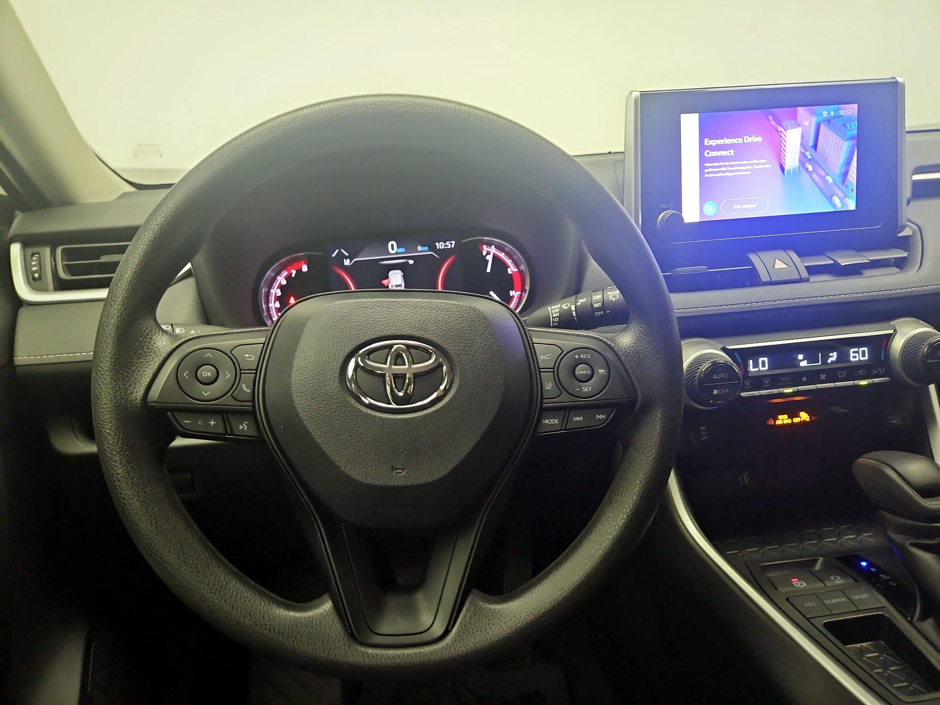 Thumbnail: 2024 Toyota RAV4 - 10