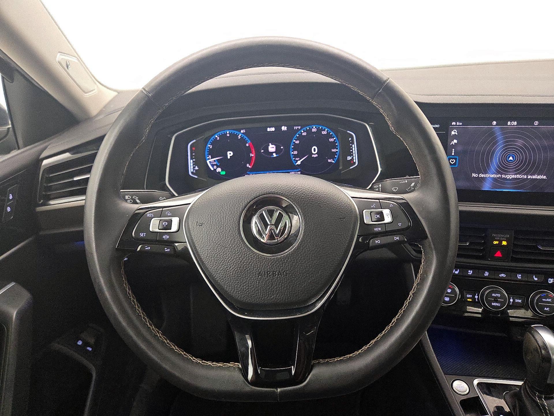 Thumbnail: 2021 Volkswagen Jetta - 10