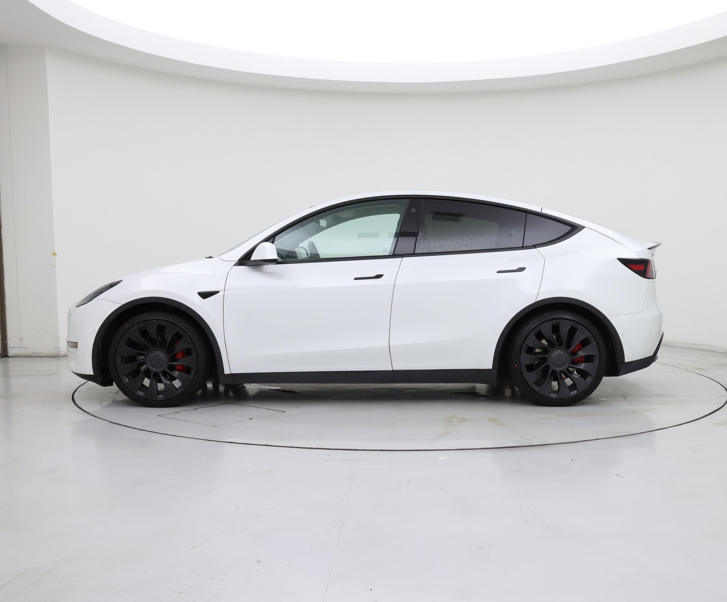 Thumbnail: 2022 Tesla Model Y - 3