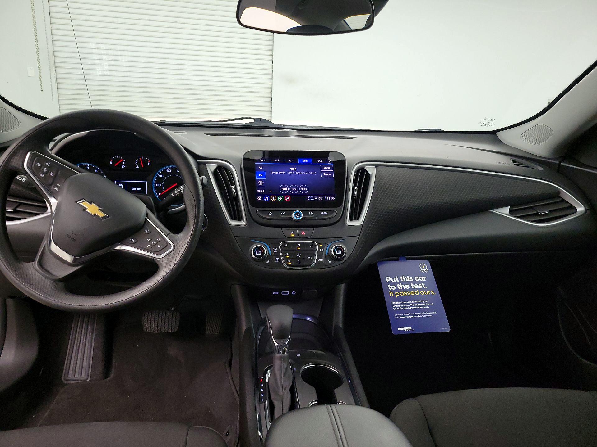 Thumbnail: 2023 Chevrolet Malibu - 9