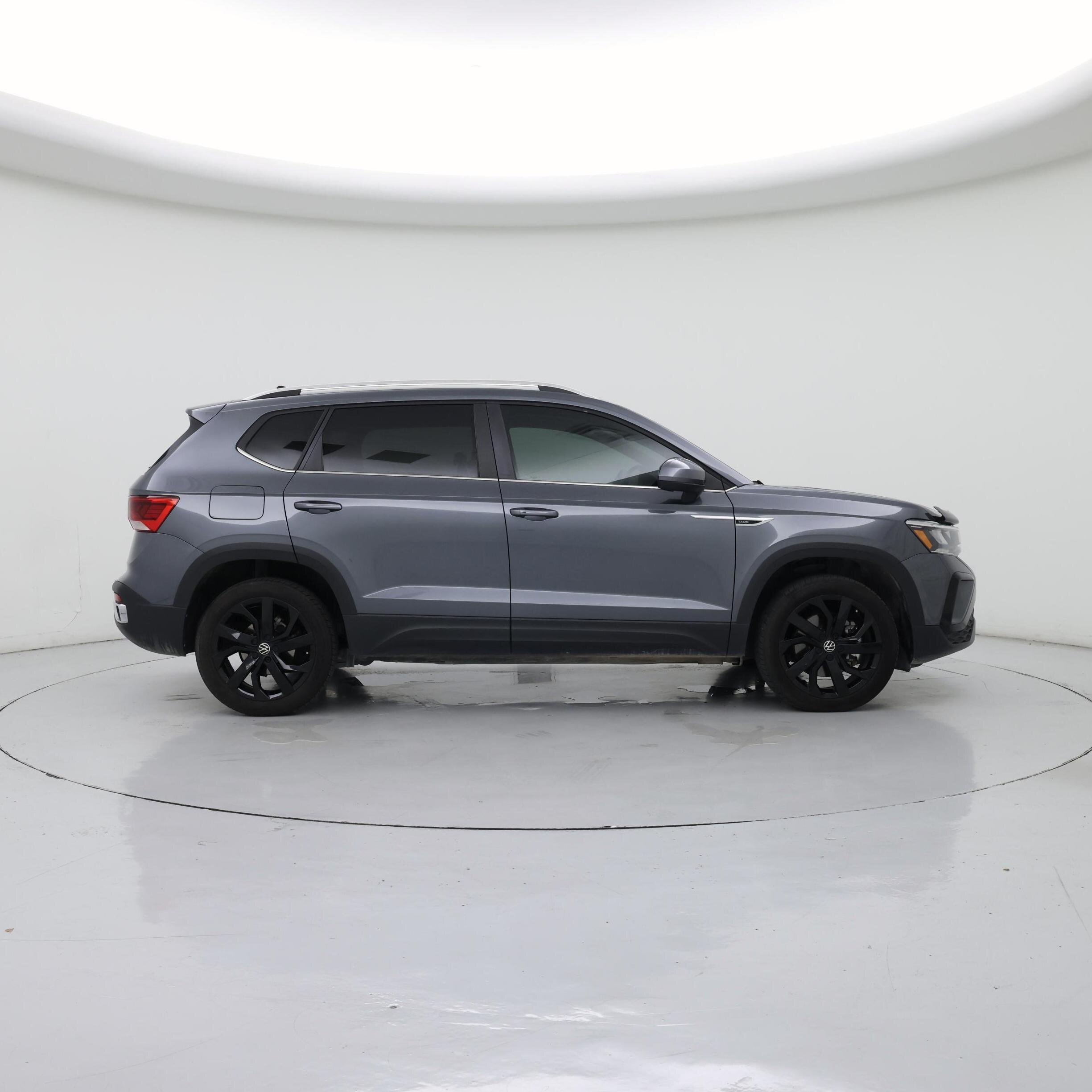 Thumbnail: 2023 Volkswagen Taos - 7