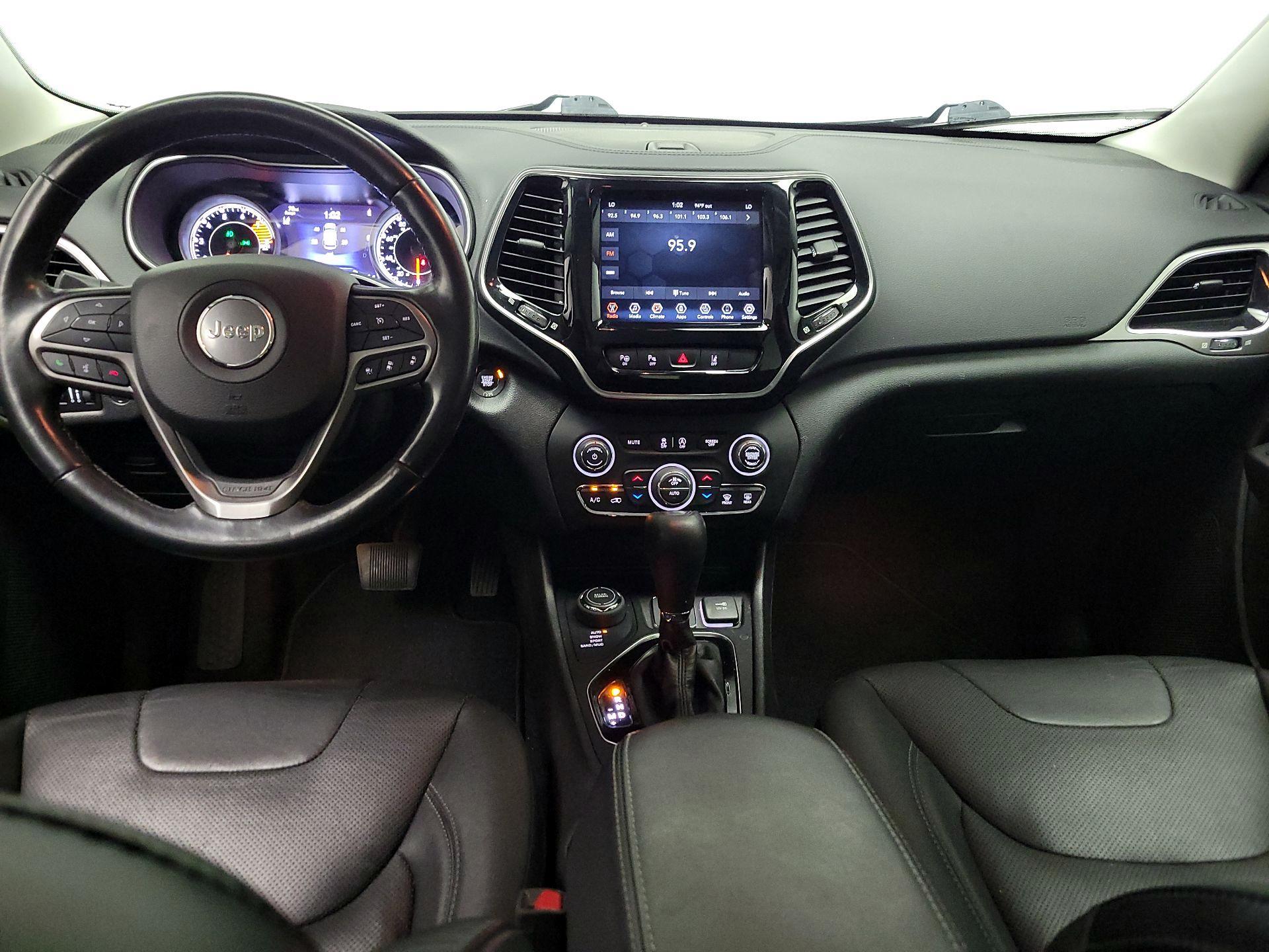 Thumbnail: 2021 Jeep Cherokee - 9