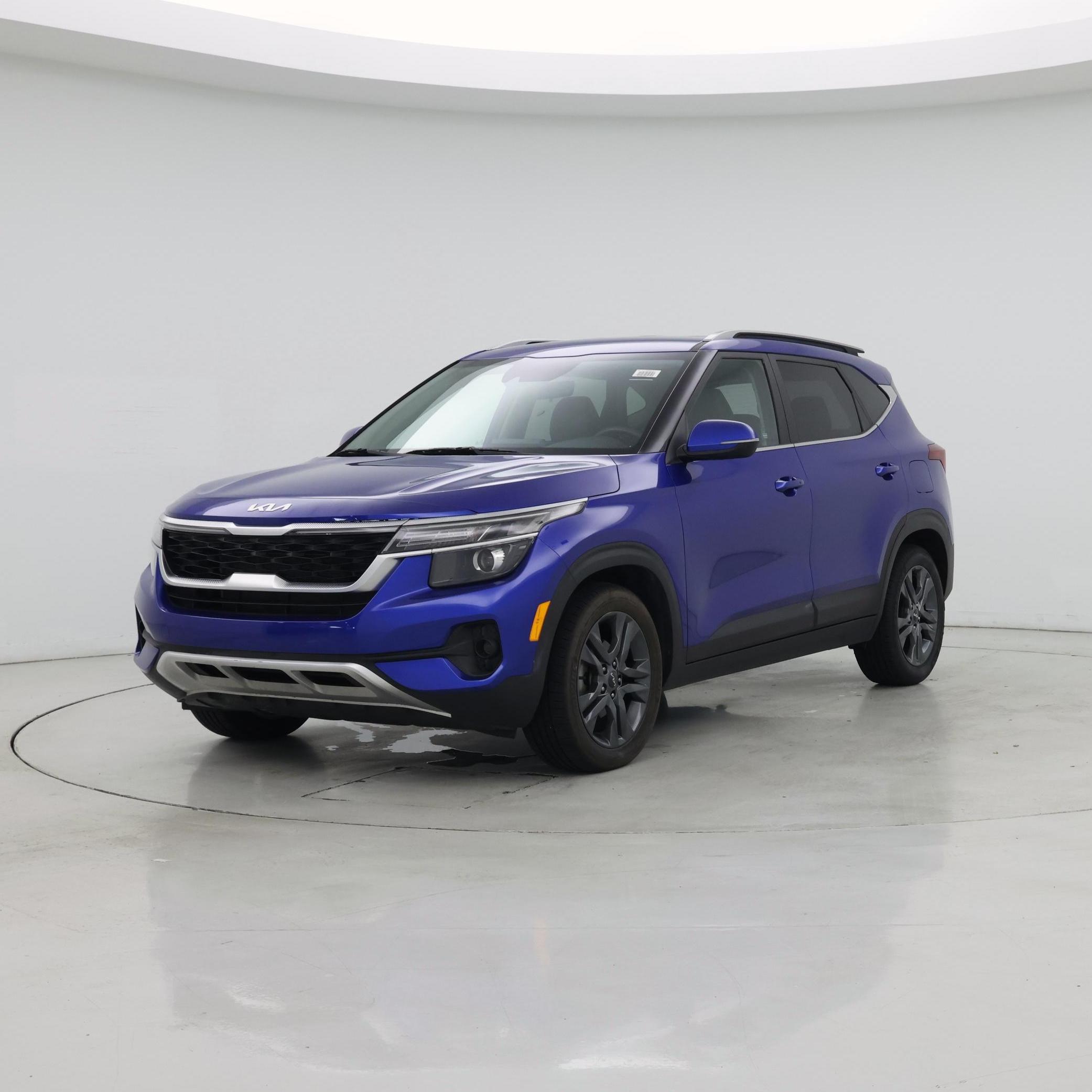 Thumbnail: 2022 Kia Seltos - 4