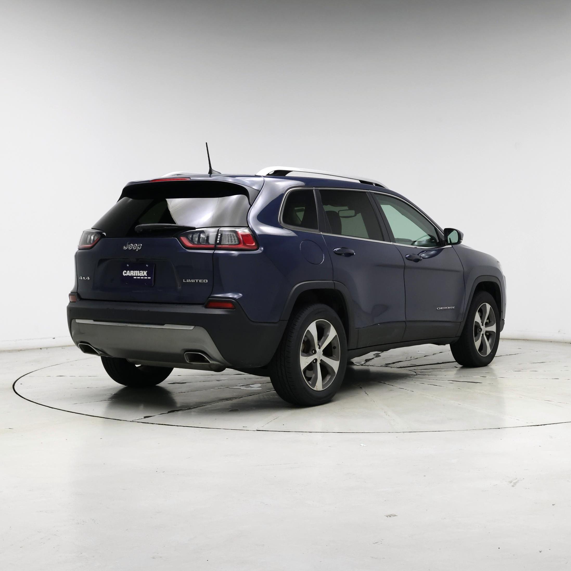 Thumbnail: 2021 Jeep Cherokee - 8
