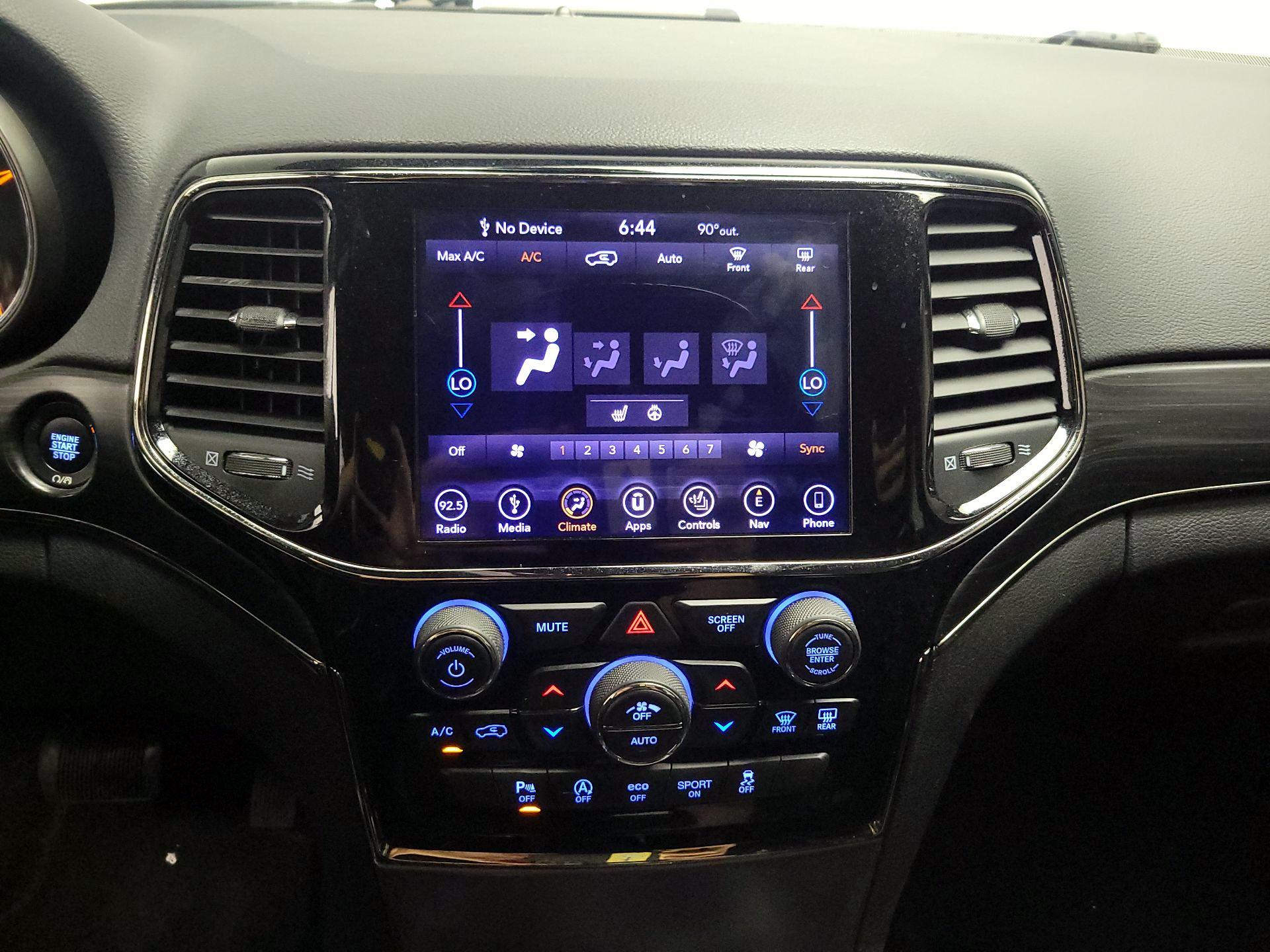 Thumbnail: 2019 Jeep Grand Cherokee - 17