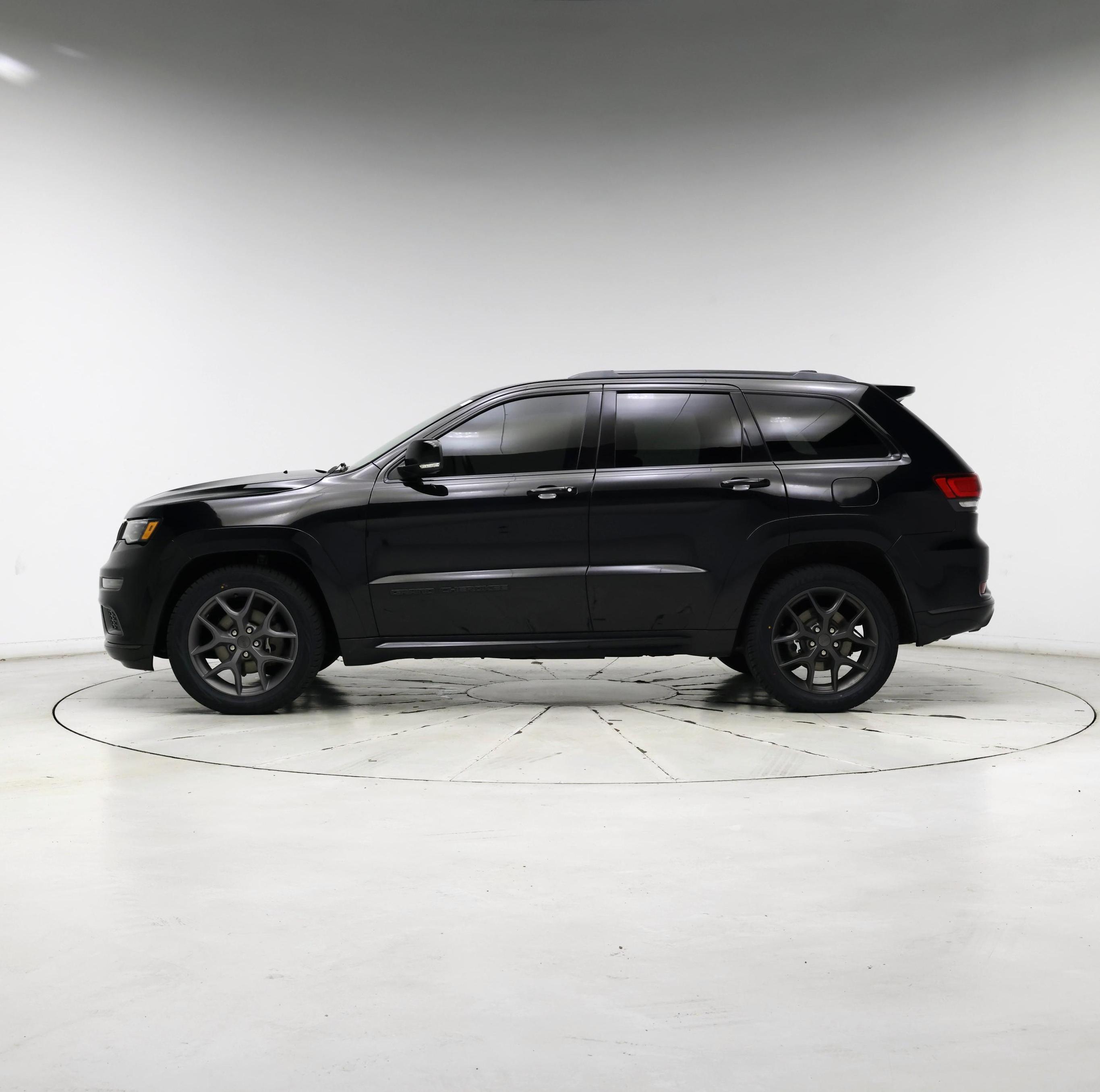 Thumbnail: 2019 Jeep Grand Cherokee - 3