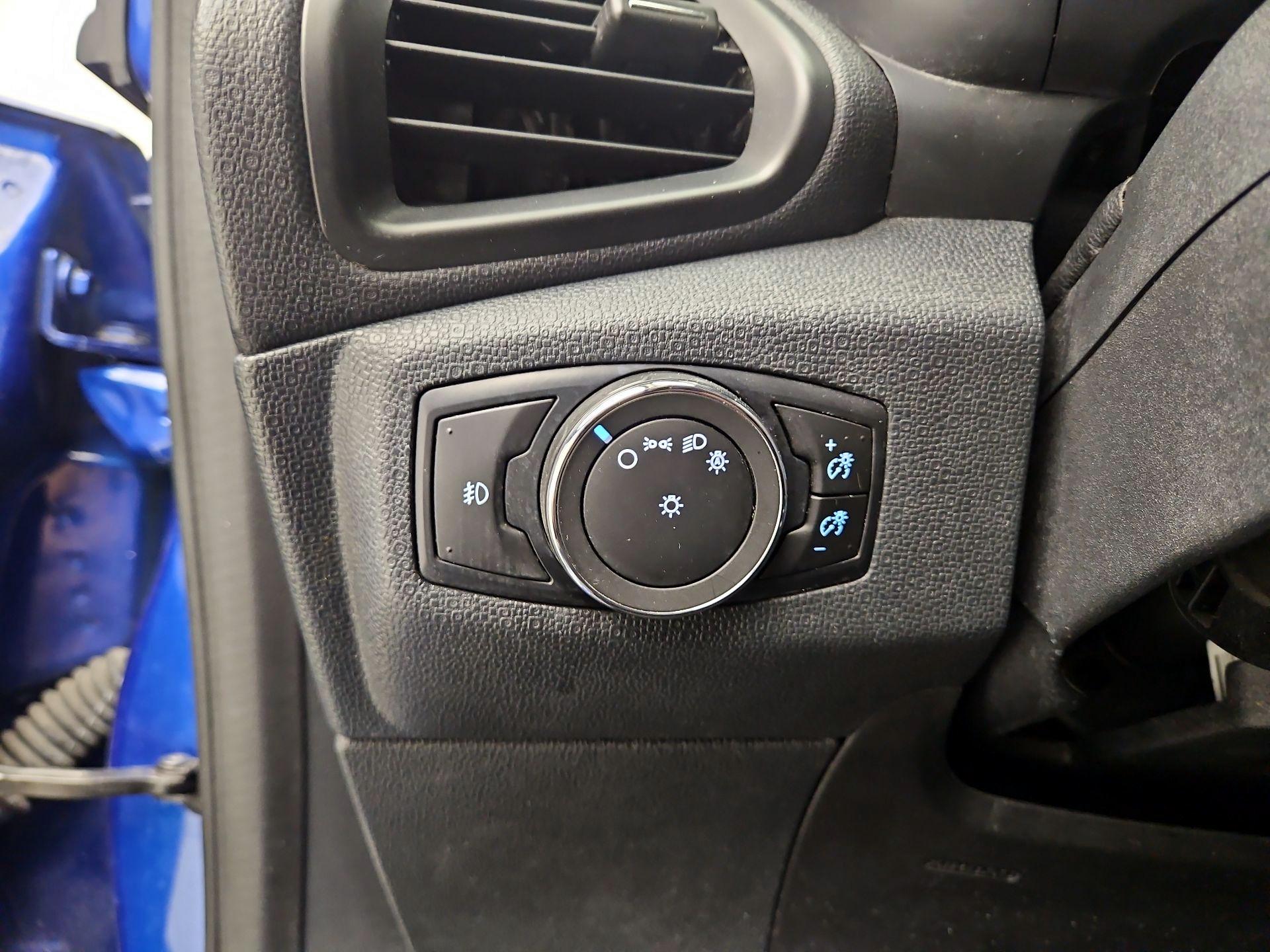 Thumbnail: 2021 Ford EcoSport - 13